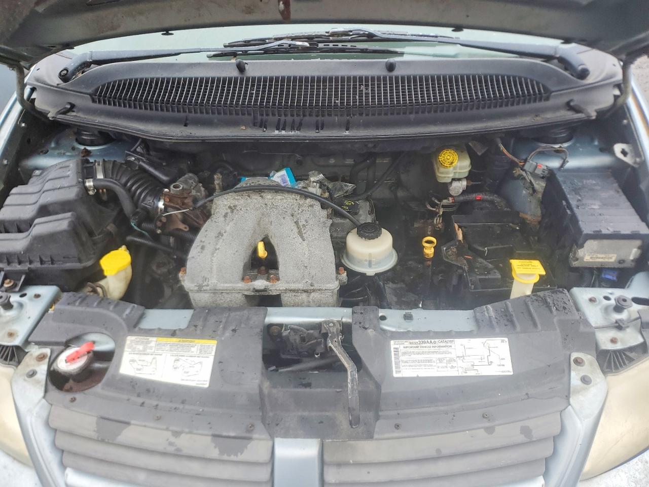 2005 Dodge Caravan Se Синий vin: 1D4GP25B15B419246
