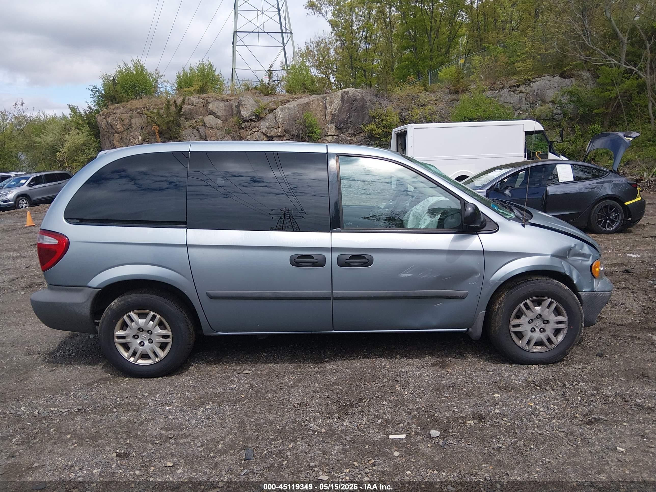 2005 Dodge Caravan Se Light Blue vin: 1D4GP25B25B432510