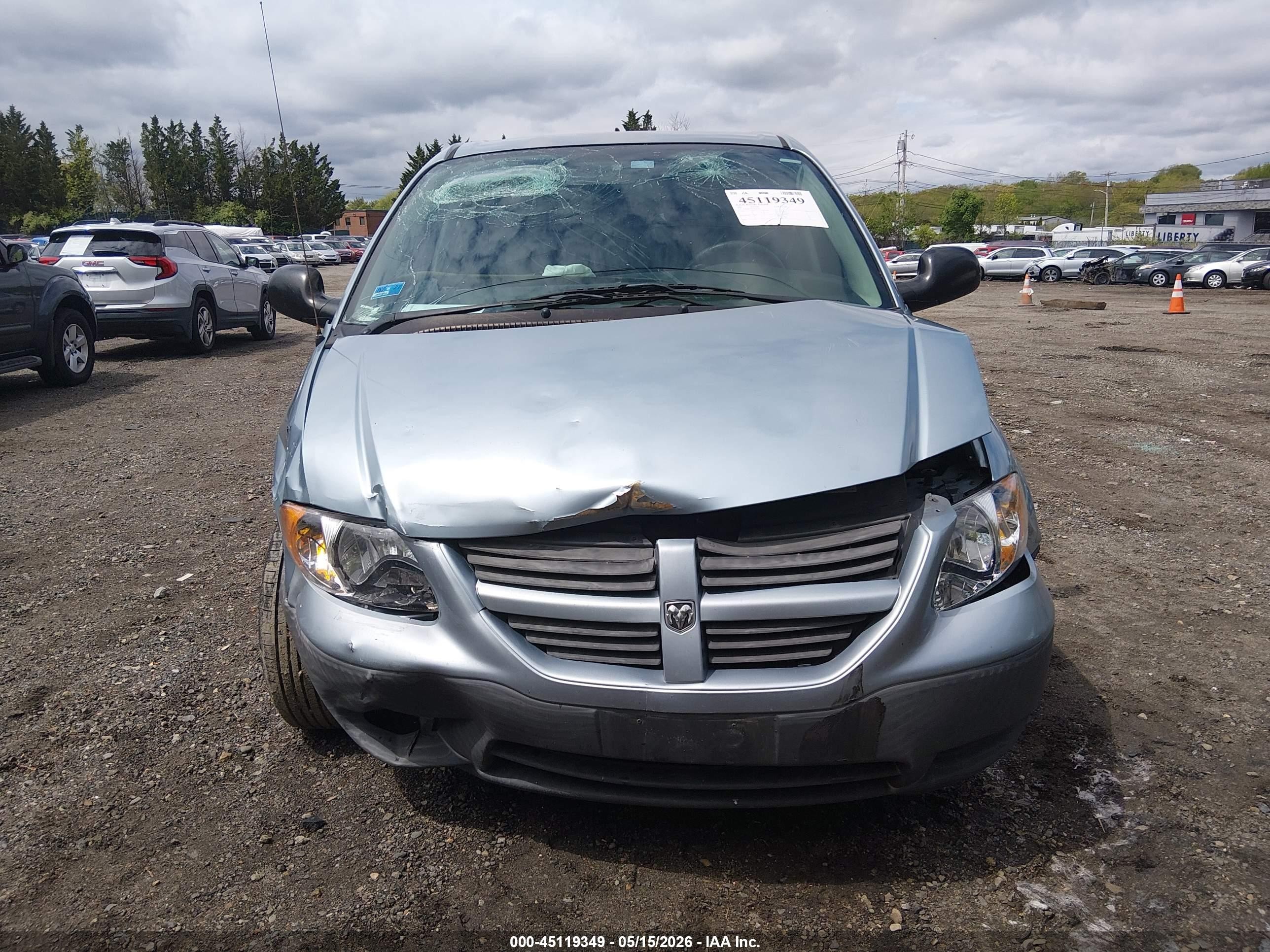 2005 Dodge Caravan Se Light Blue vin: 1D4GP25B25B432510