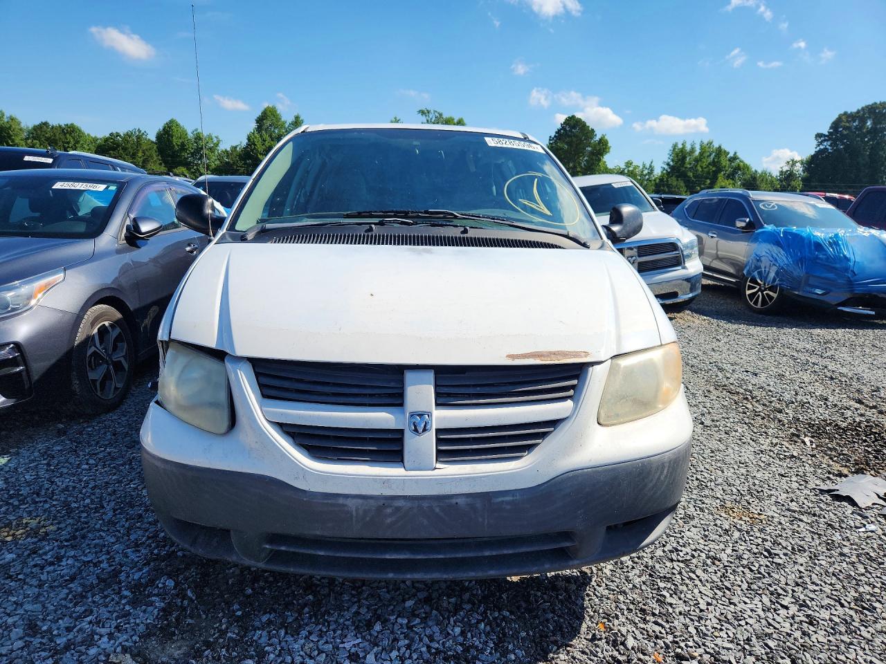 2006 Dodge Caravan Se White vin: 1D4GP25B56B662429