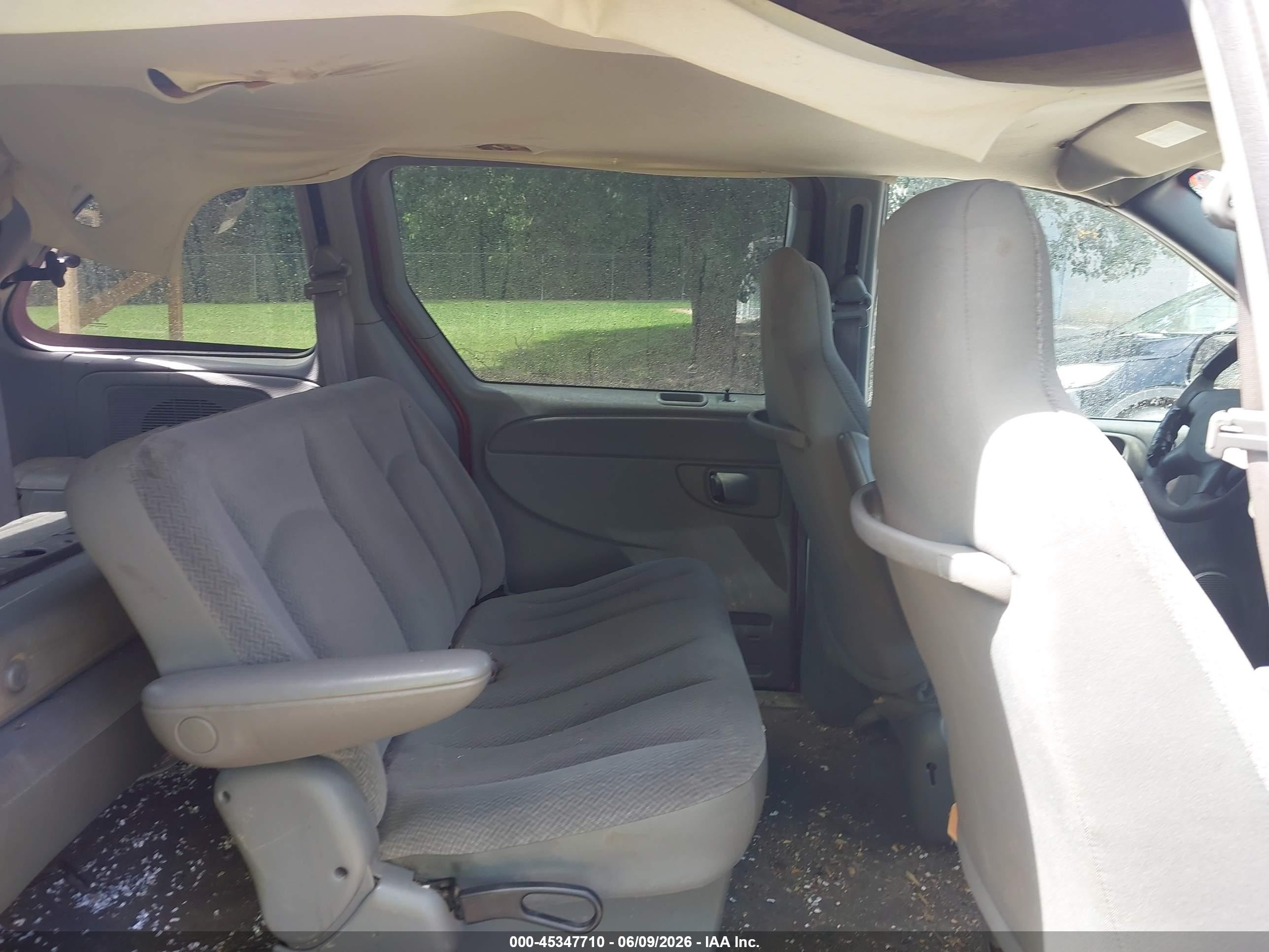 2004 Dodge Caravan Se Red vin: 1D4GP25B64B570341
