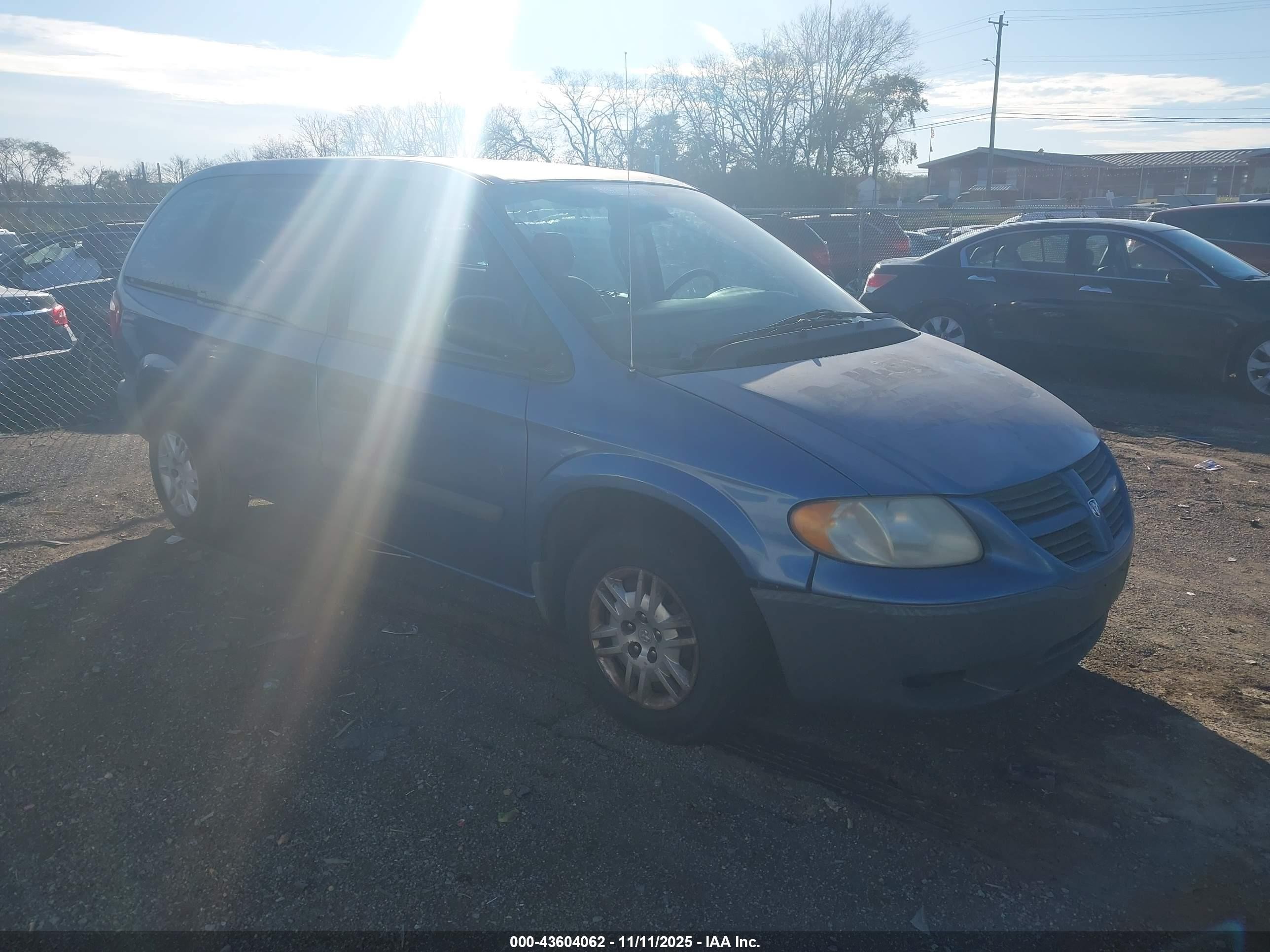 2007 Dodge Caravan Se Синий vin: 1D4GP25B77B111436