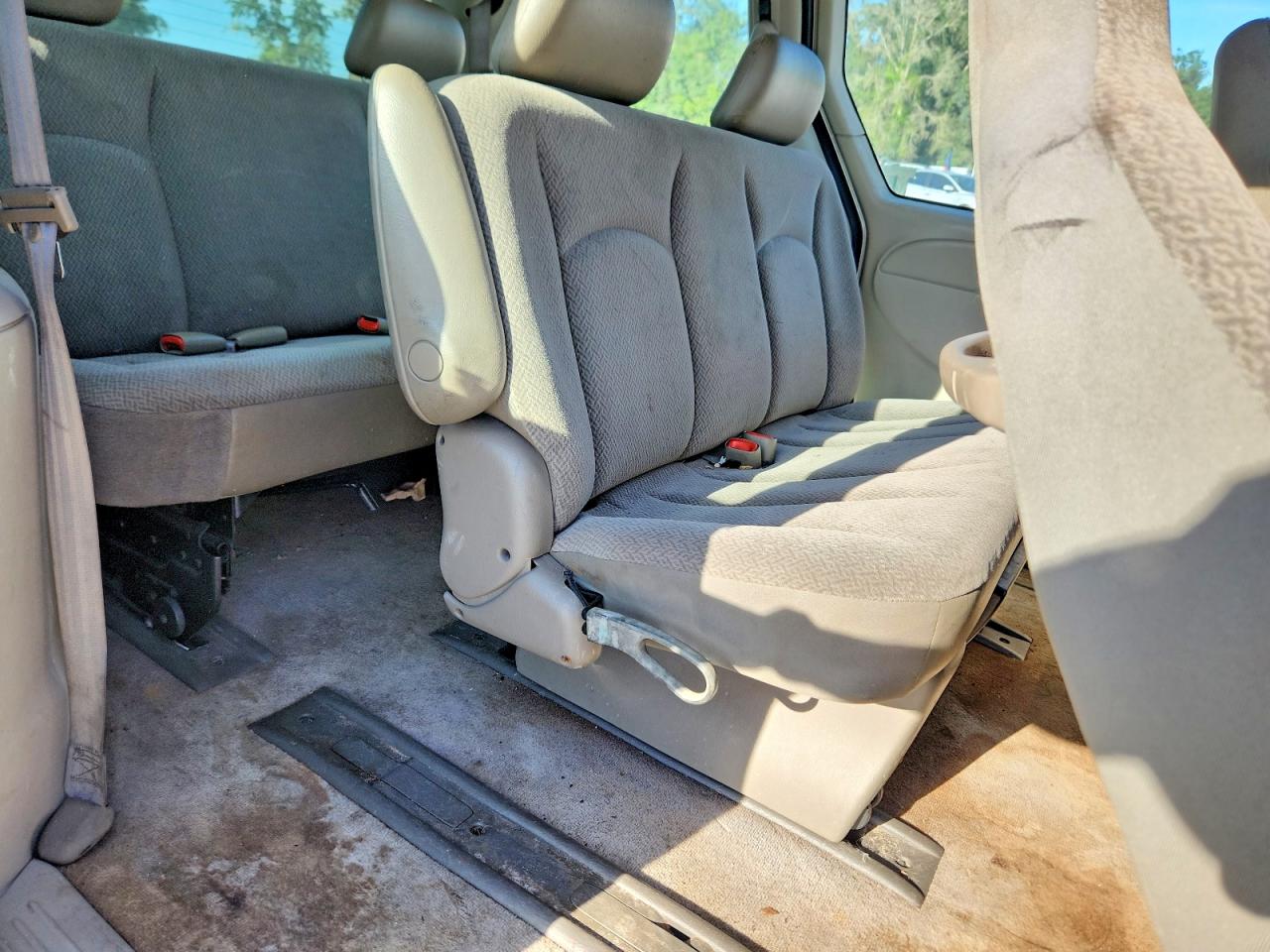 2005 Dodge Caravan Se Серый vin: 1D4GP25B85B316485