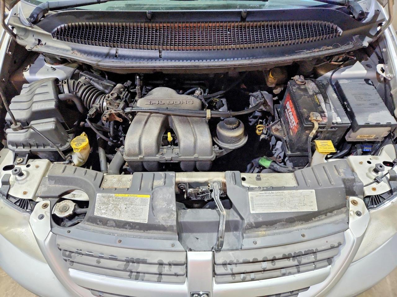 2005 Dodge Caravan Se Silver vin: 1D4GP25B95B110012