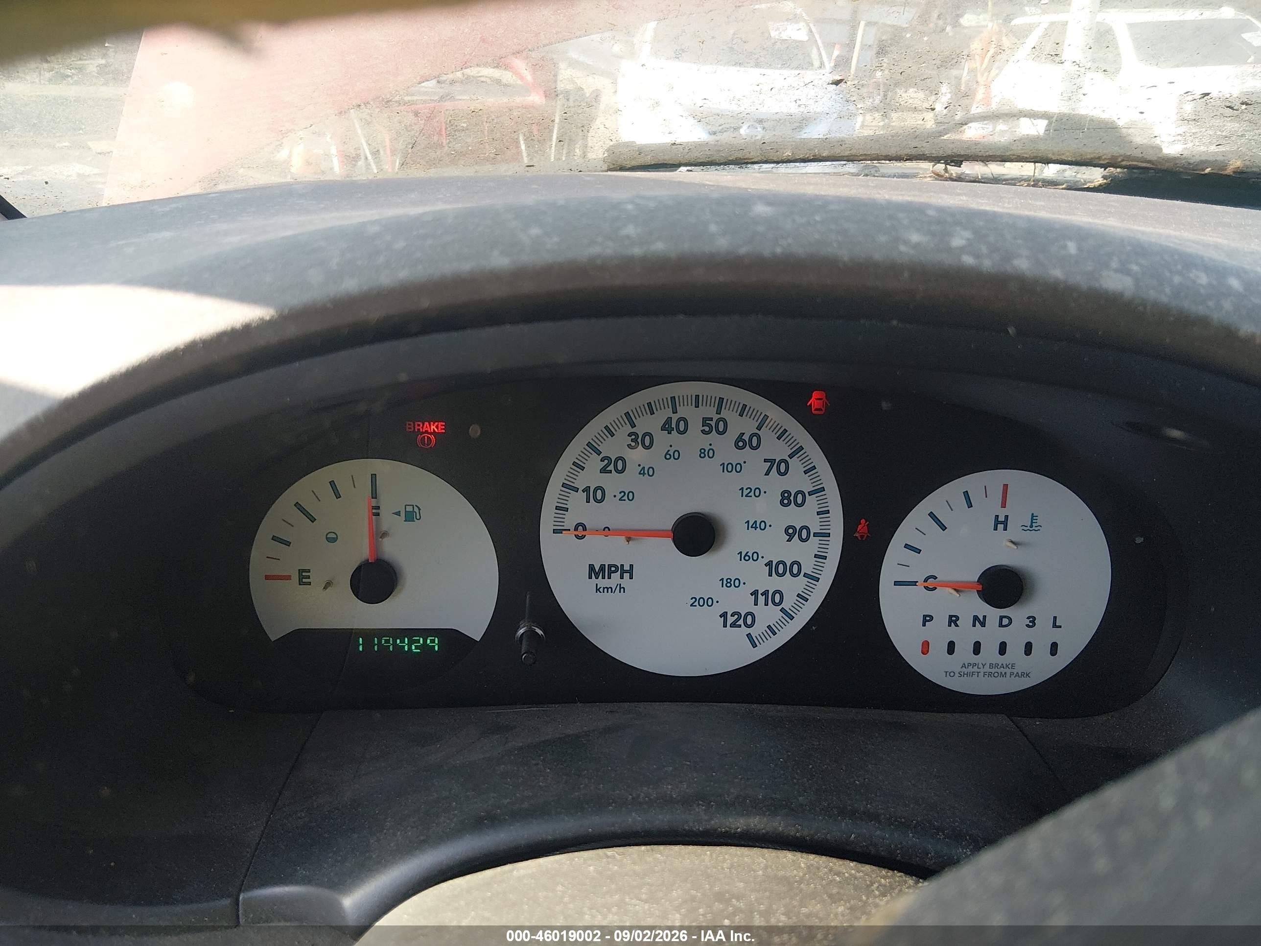 2005 Dodge Caravan Se Красный vin: 1D4GP25BX5B117129