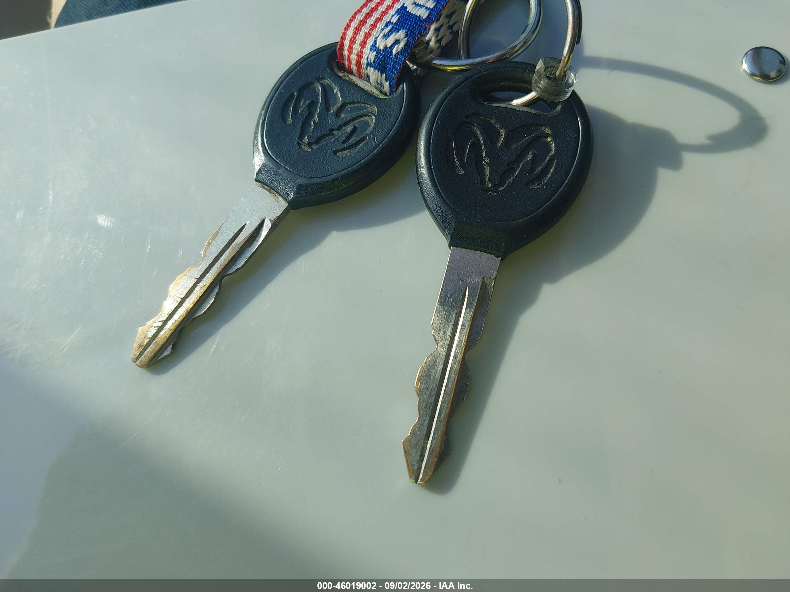 2005 Dodge Caravan Se Красный vin: 1D4GP25BX5B117129