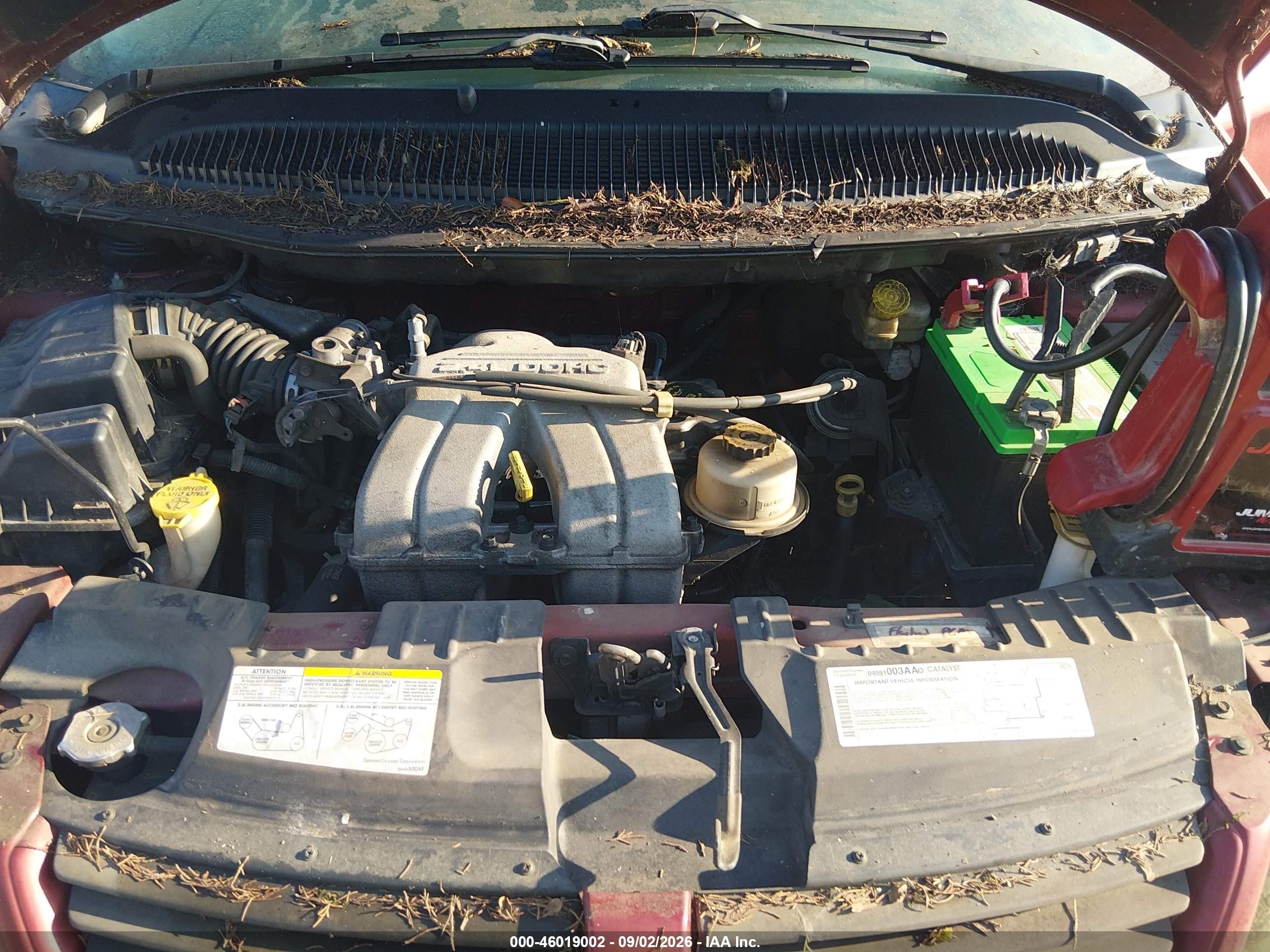 2005 Dodge Caravan Se Красный vin: 1D4GP25BX5B117129