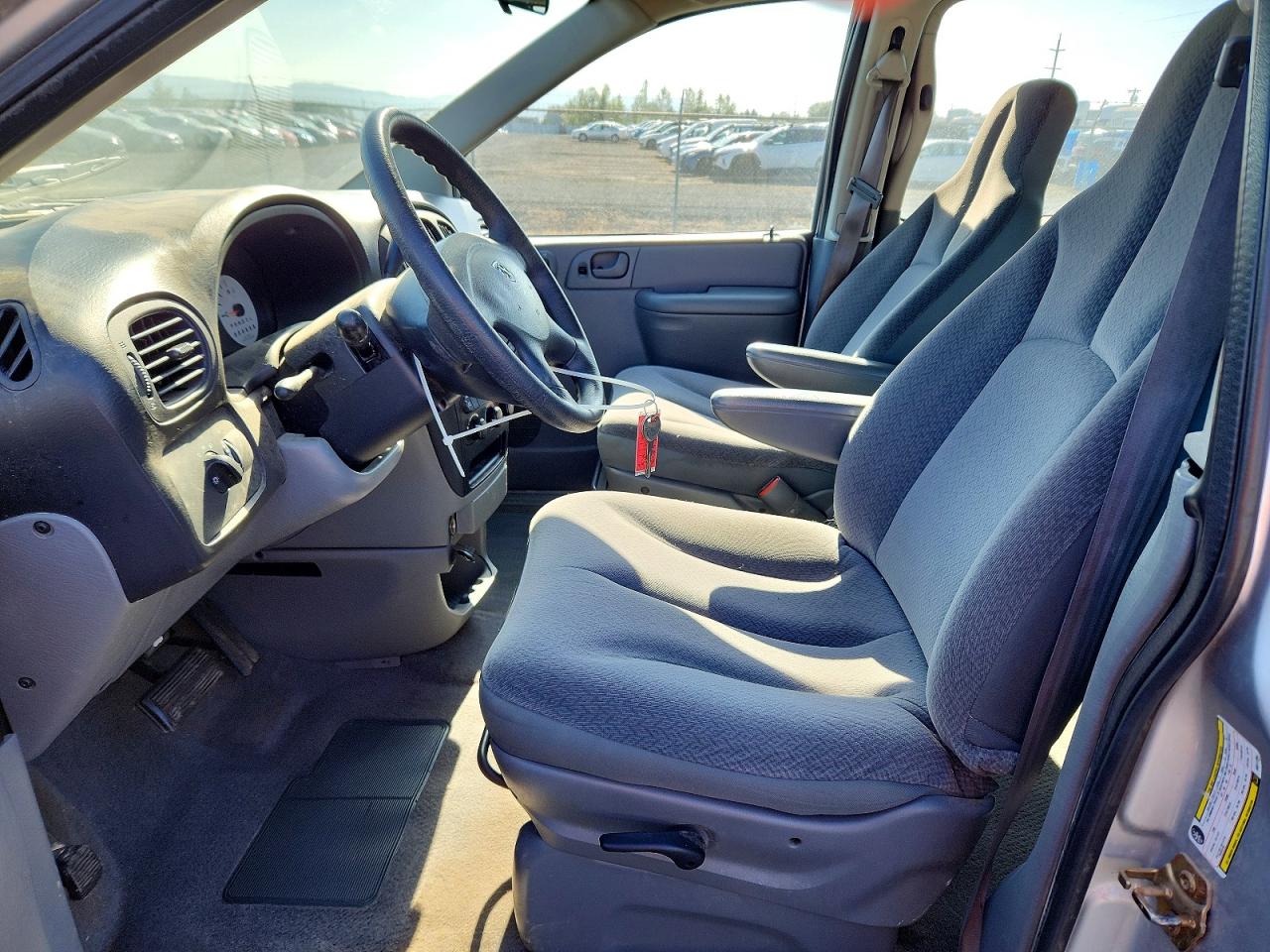 2005 Dodge Caravan Se Silver vin: 1D4GP25E55B311254