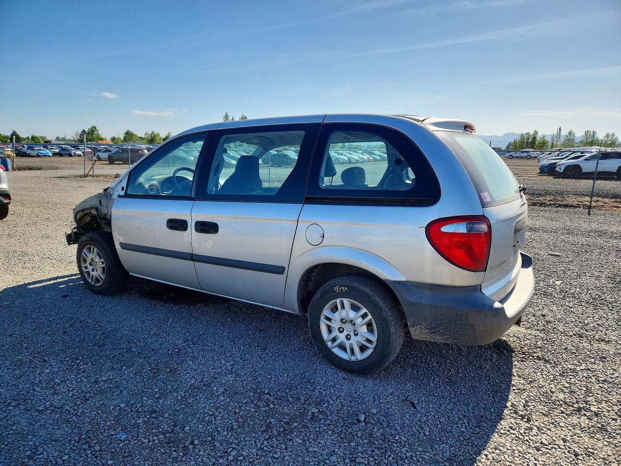 2005 Dodge Caravan Se Silver vin: 1D4GP25E55B311254