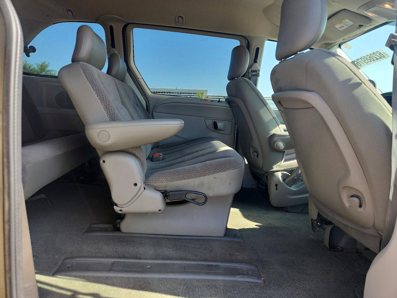 2007 Dodge Caravan Se Tan vin: 1D4GP25E67B236390