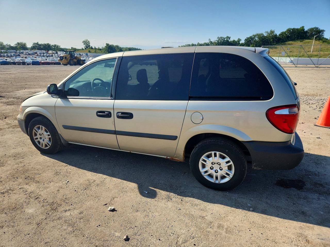 2007 Dodge Caravan Se Tan vin: 1D4GP25E67B236390