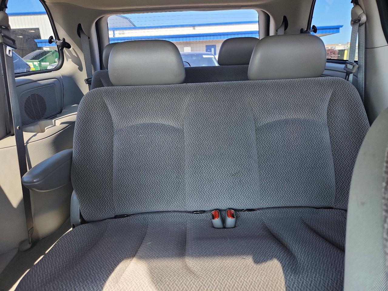 2007 Dodge Caravan Se Tan vin: 1D4GP25E67B236390