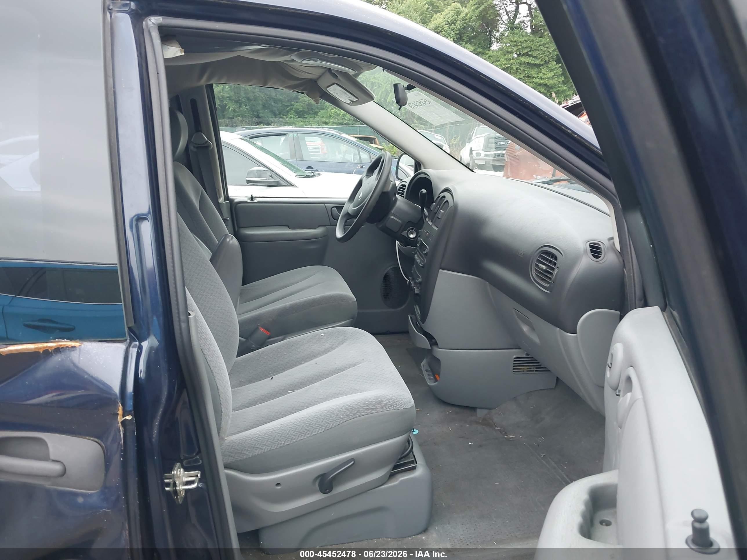 2006 Dodge Caravan Se Blue vin: 1D4GP25EX6B508535
