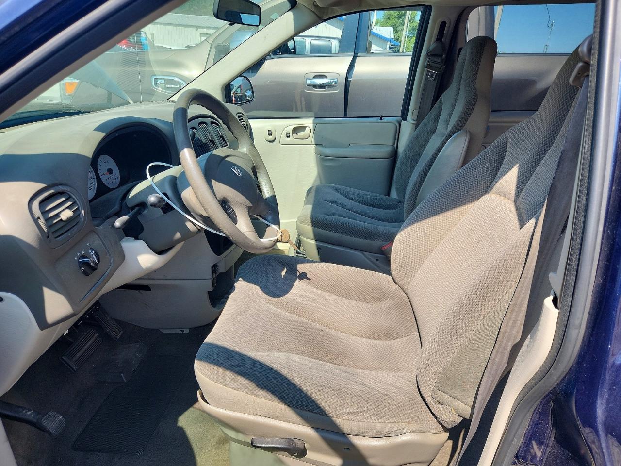 2005 Dodge Caravan Se Blue vin: 1D4GP25R05B149780
