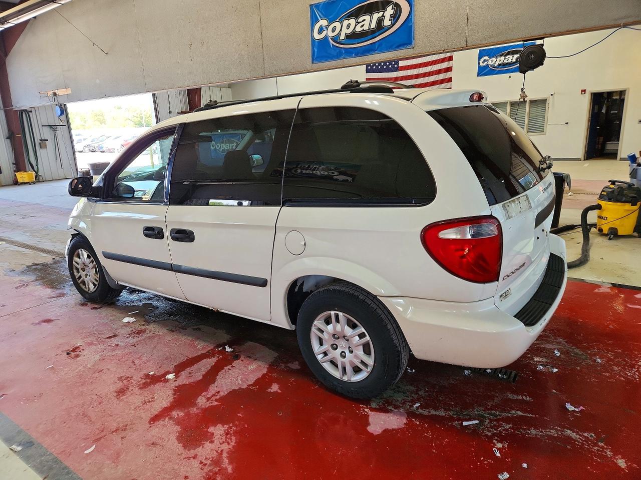 2005 Dodge Caravan Se White vin: 1D4GP25R15B336462