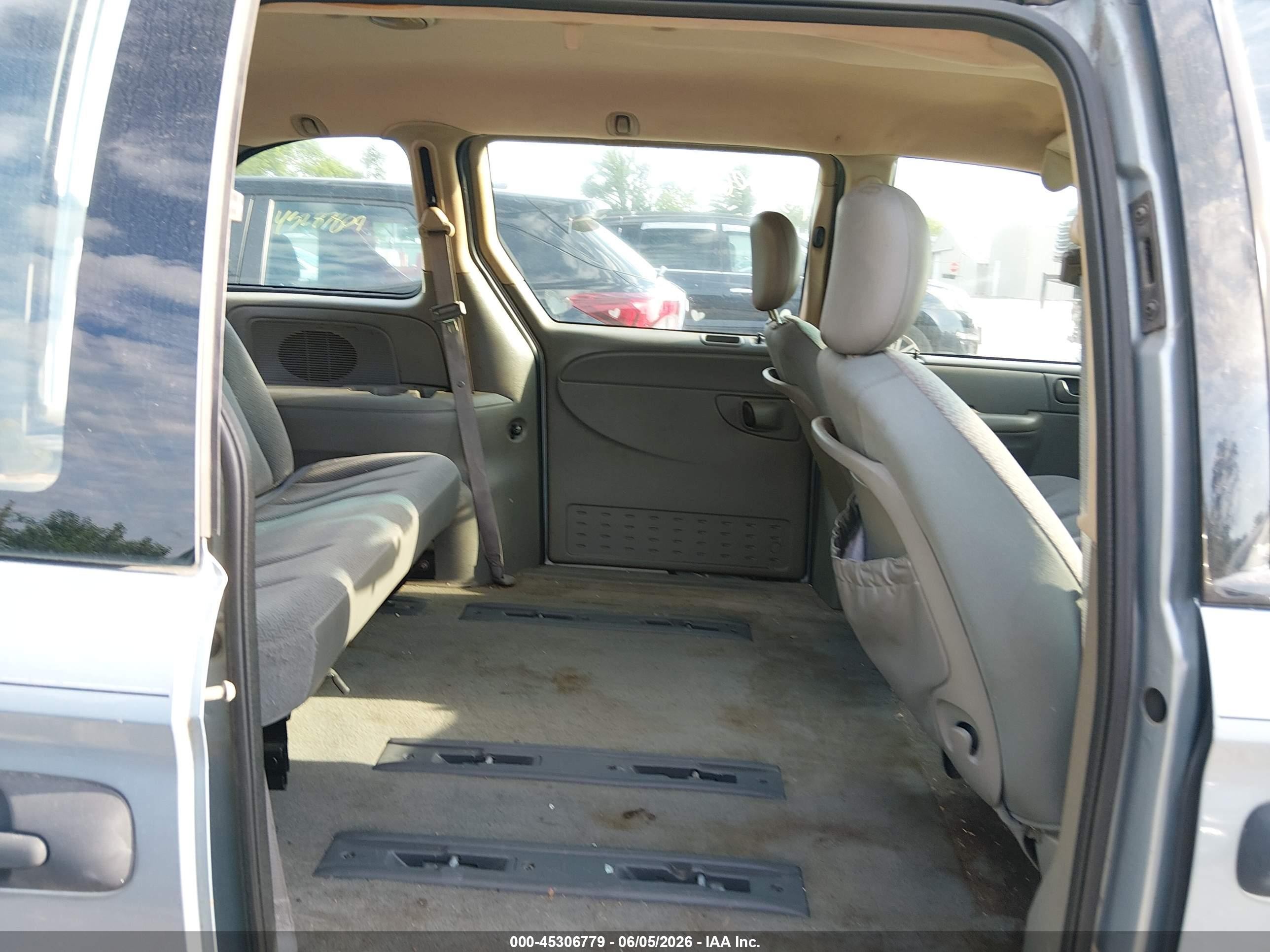 2006 Dodge Caravan Se Light Blue vin: 1D4GP25R46B626552