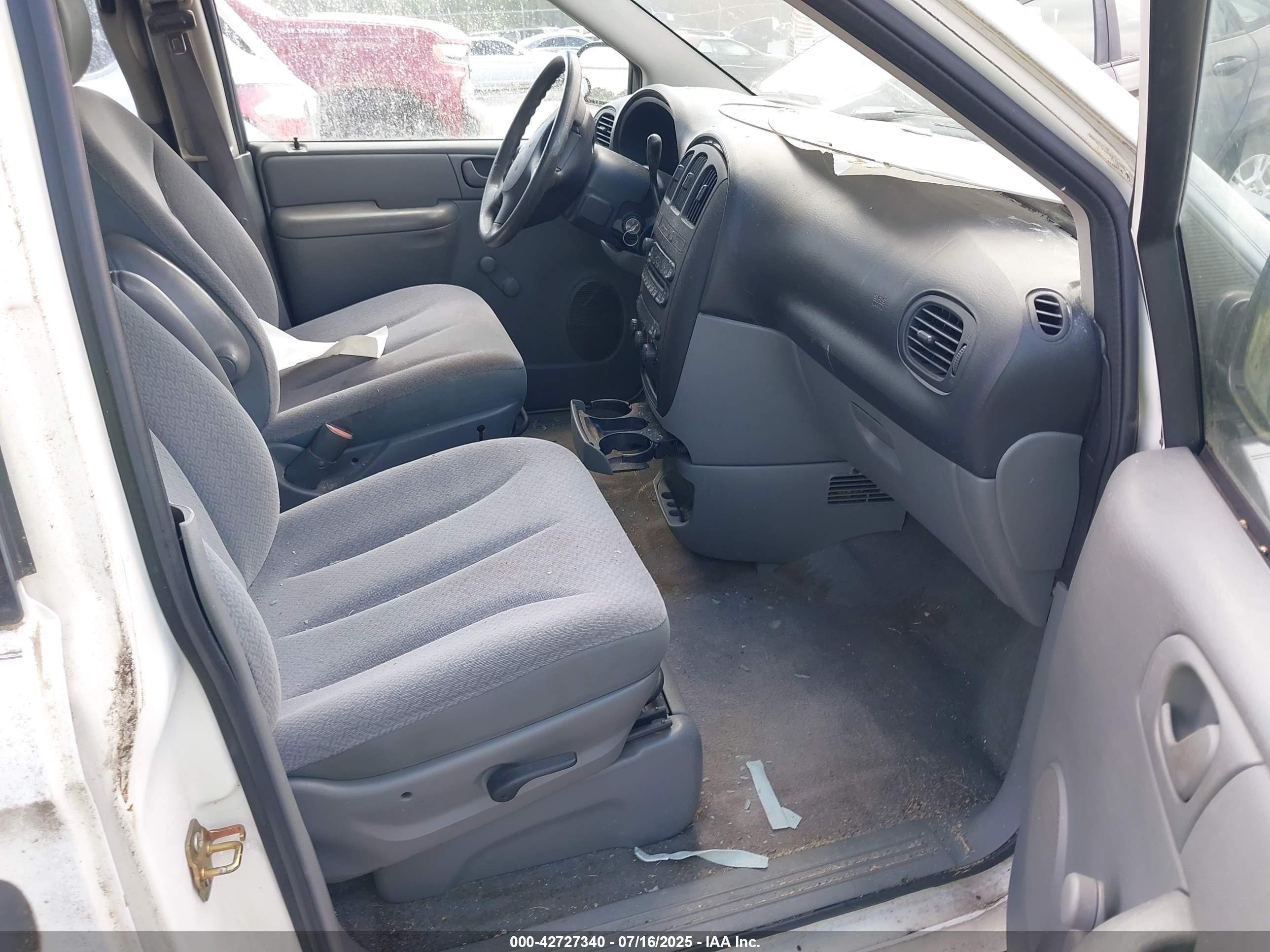 2006 Dodge Caravan Se White vin: 1D4GP25R56B657020