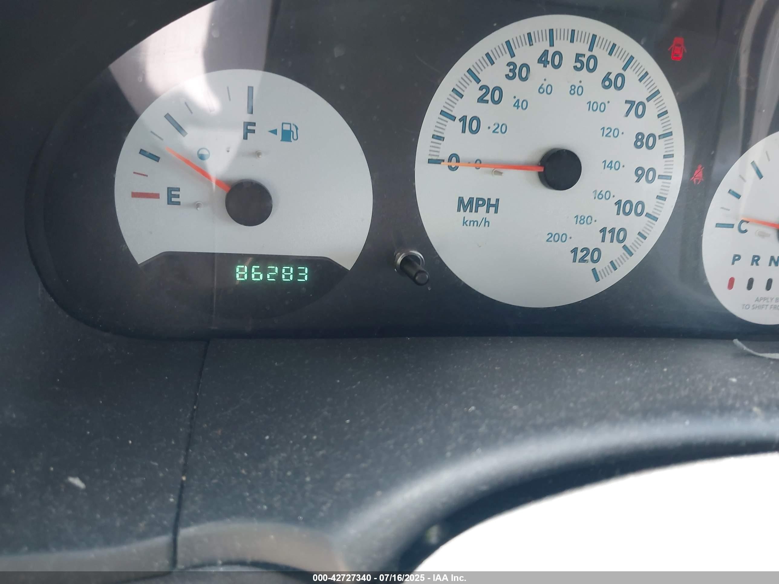 2006 Dodge Caravan Se White vin: 1D4GP25R56B657020