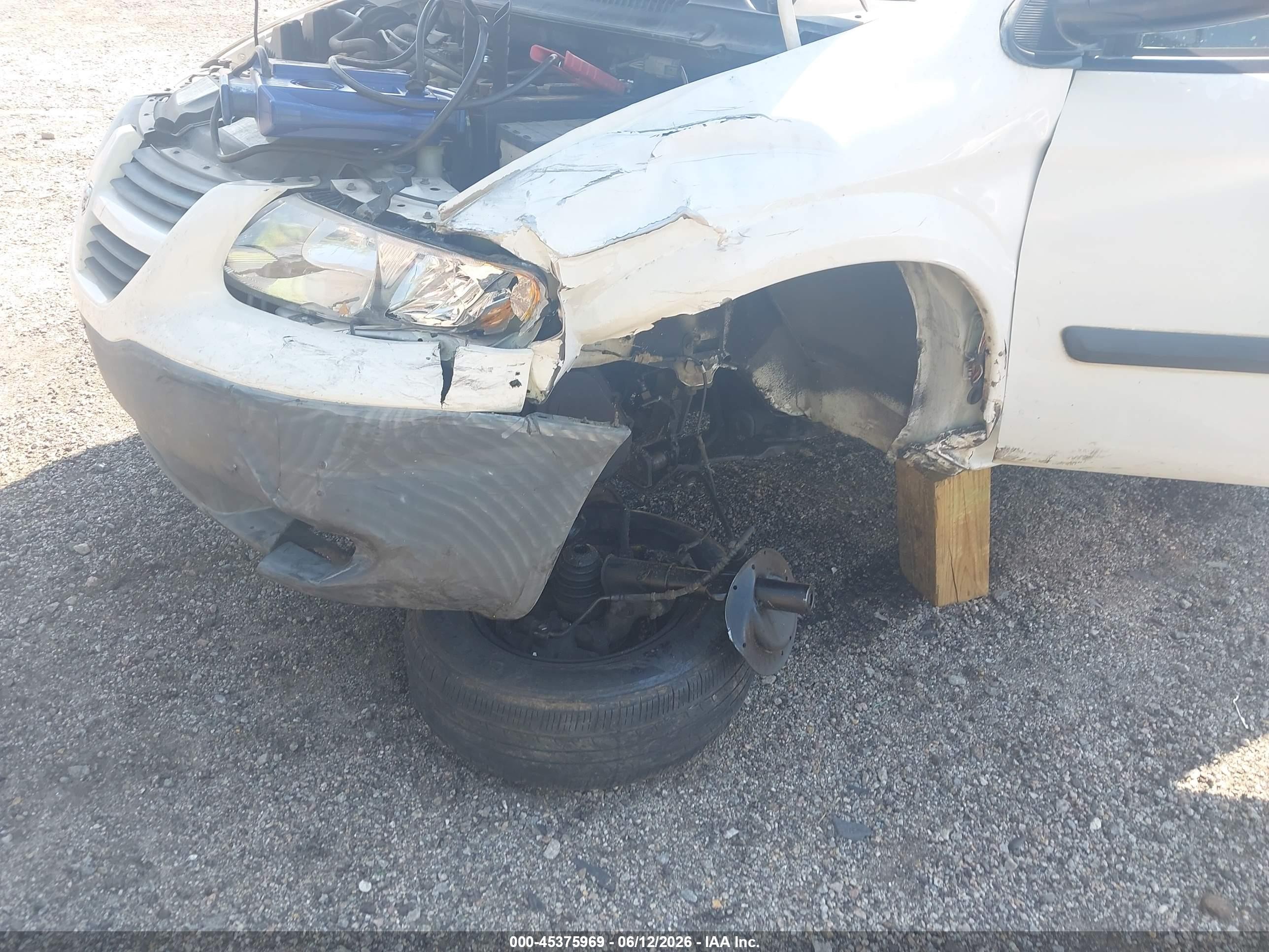 2005 Dodge Caravan Se White vin: 1D4GP25R75B179598