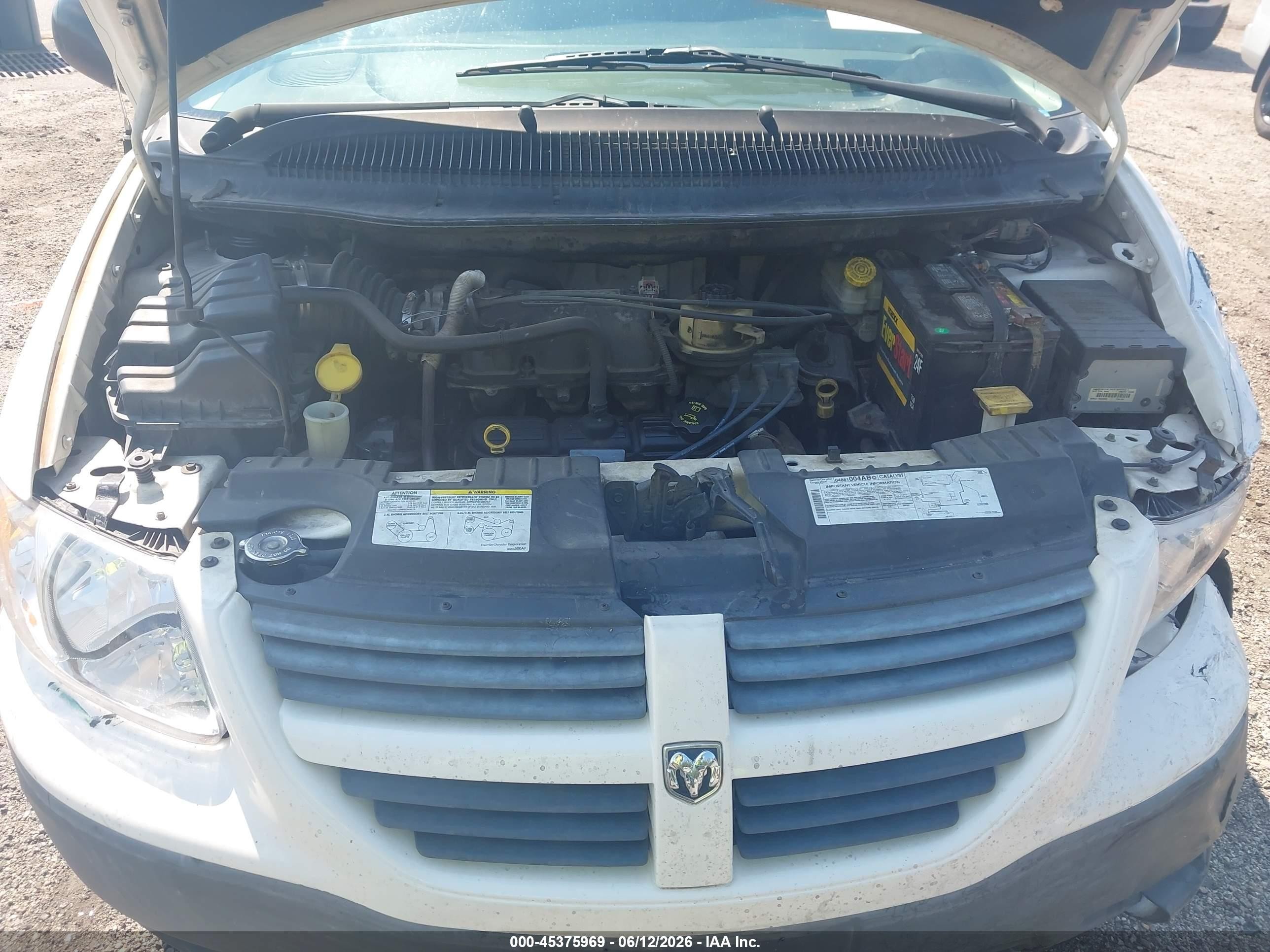 2005 Dodge Caravan Se White vin: 1D4GP25R75B179598