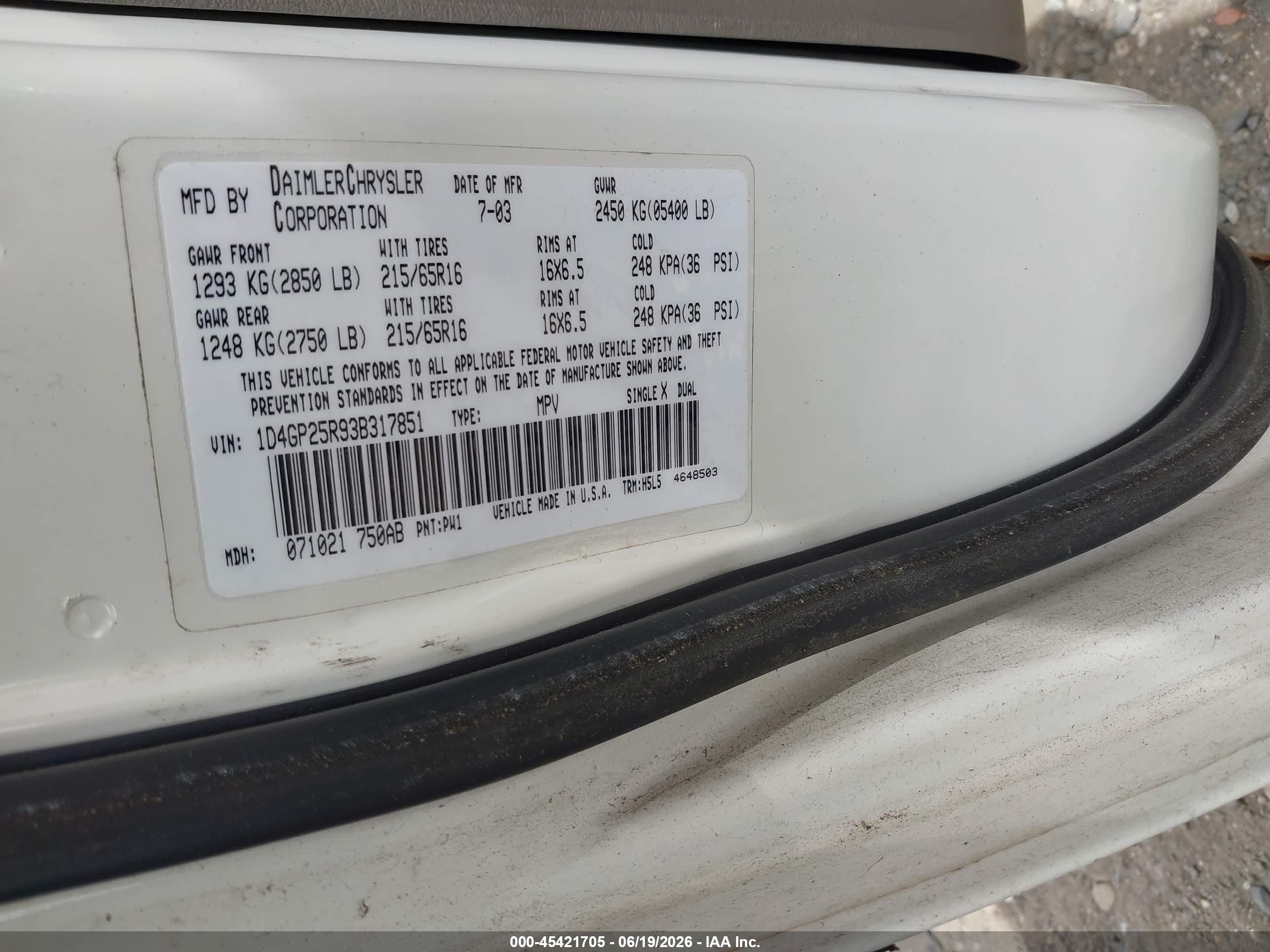 2003 Dodge Caravan Se Белый vin: 1D4GP25R93B317851