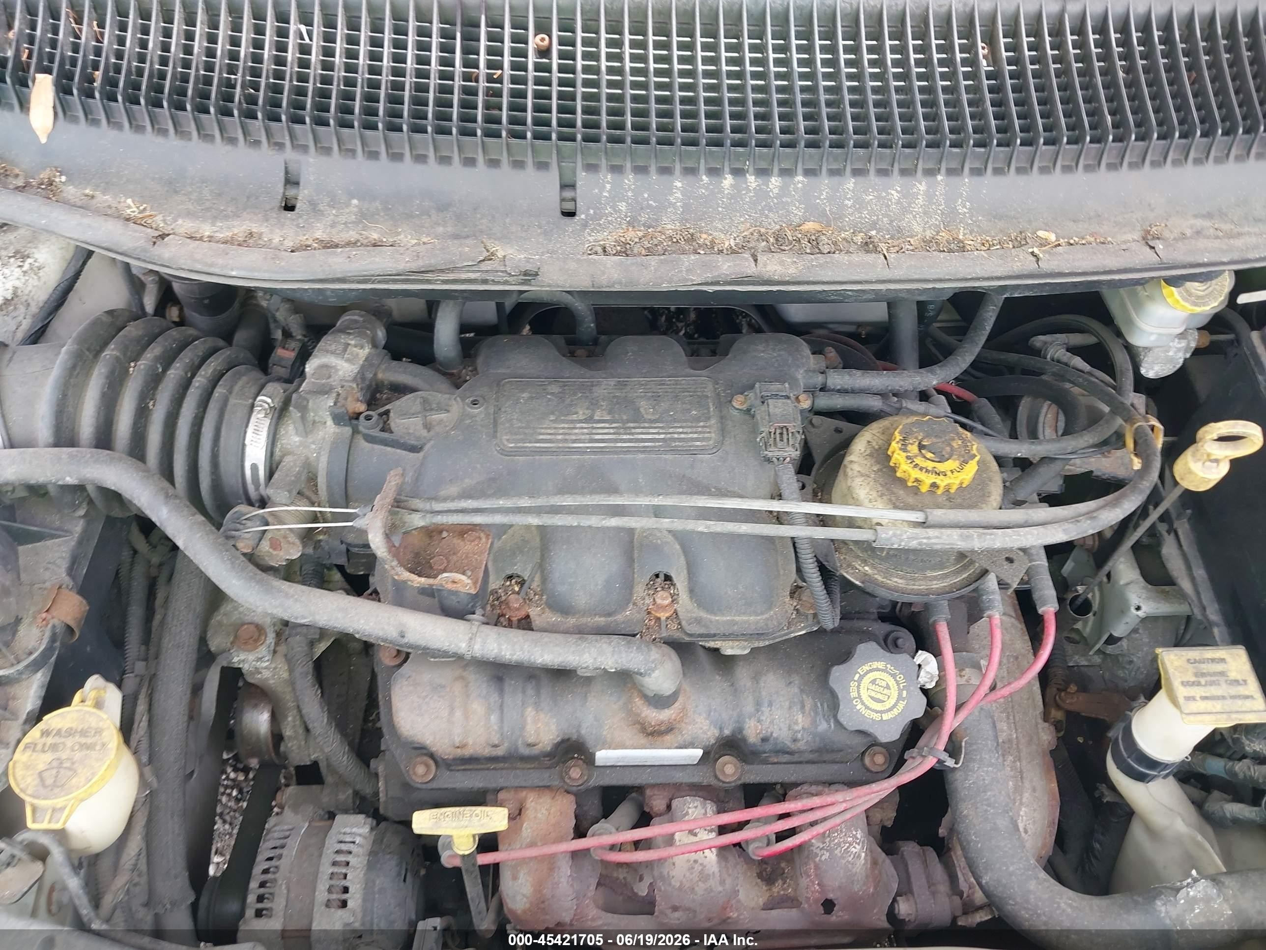 2003 Dodge Caravan Se Белый vin: 1D4GP25R93B317851