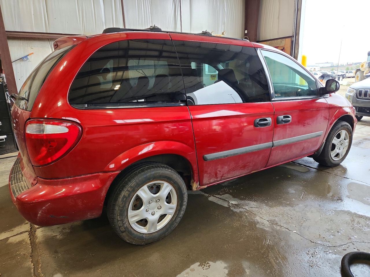2005 Dodge Caravan Se Red vin: 1D4GP25R95B200418