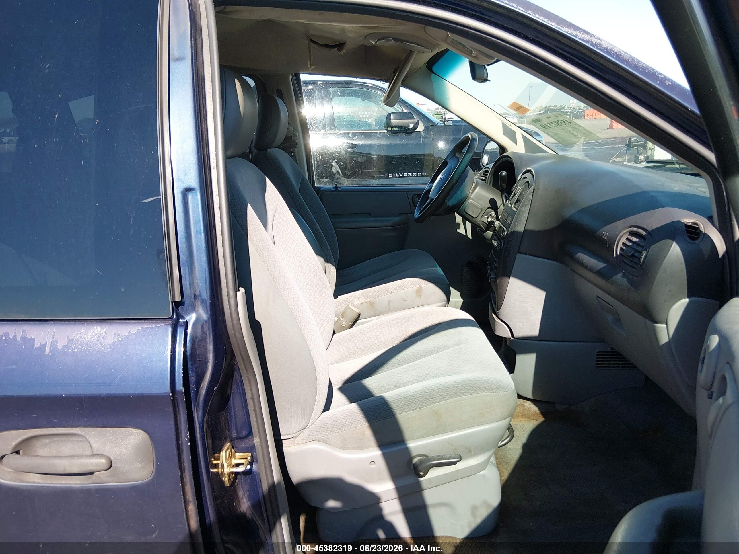 2006 Dodge Caravan Se Blue vin: 1D4GP25R96B620262
