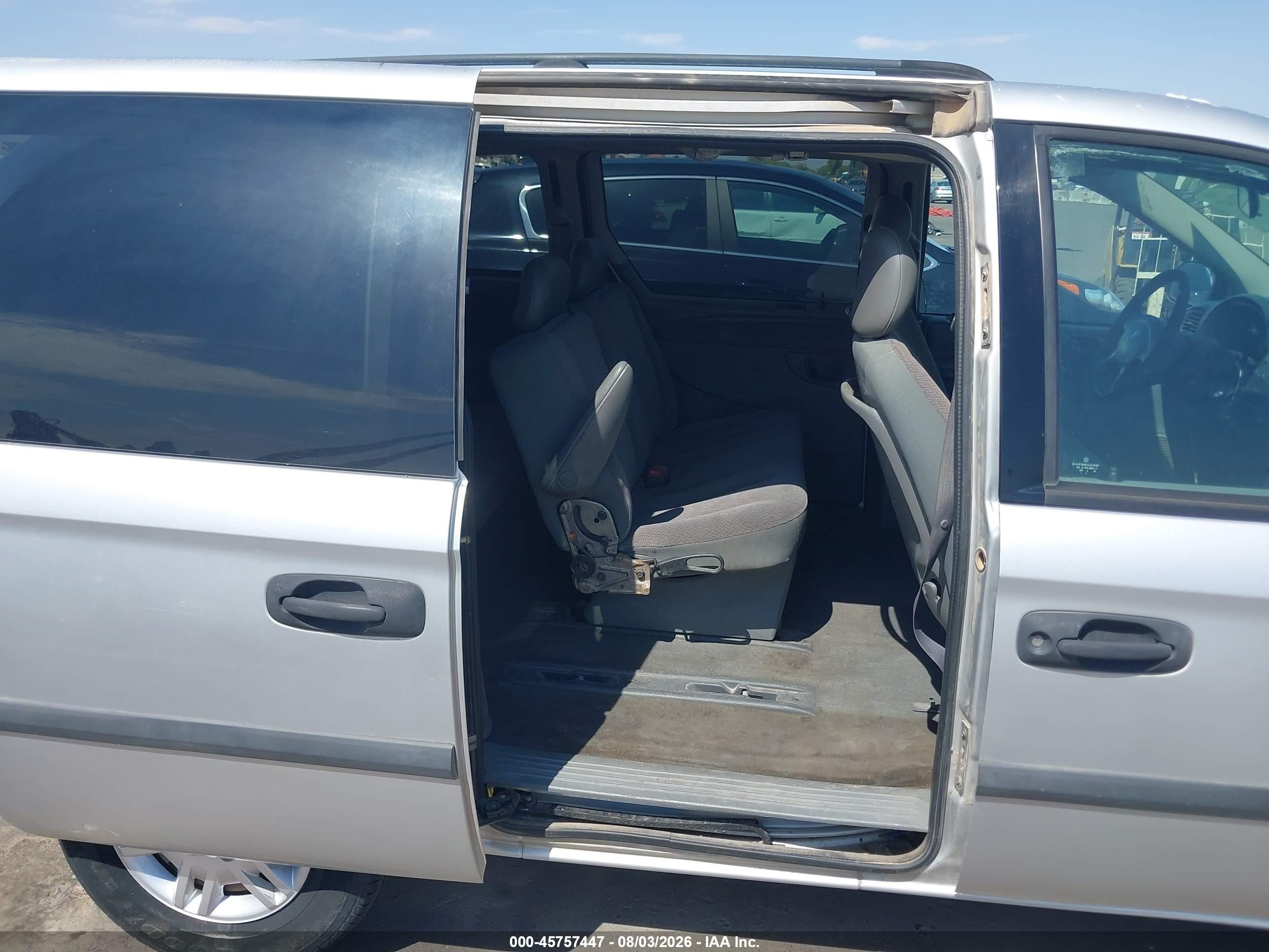 2006 Dodge Caravan Se Silver vin: 1D4GP25R96B741504