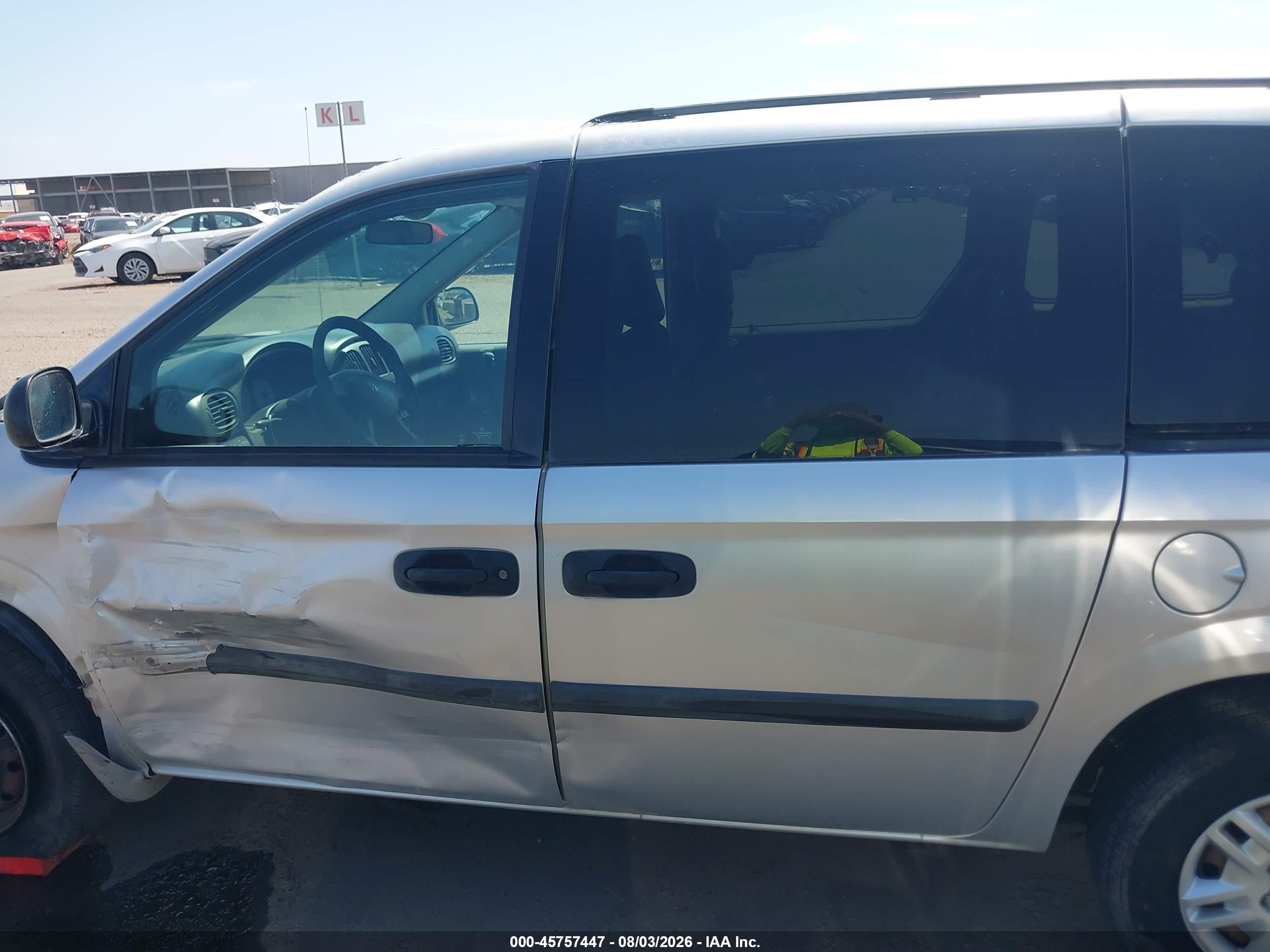 2006 Dodge Caravan Se Silver vin: 1D4GP25R96B741504