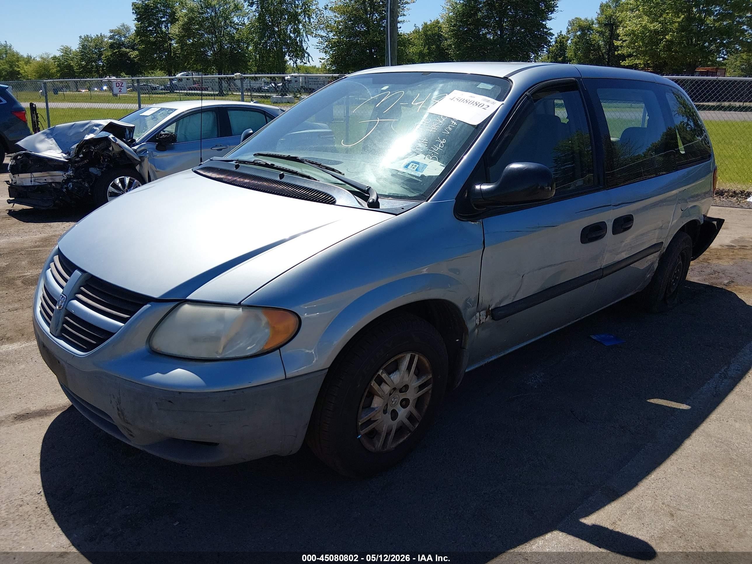 2005 Dodge Caravan Se Синий vin: 1D4GP25RX5B134350