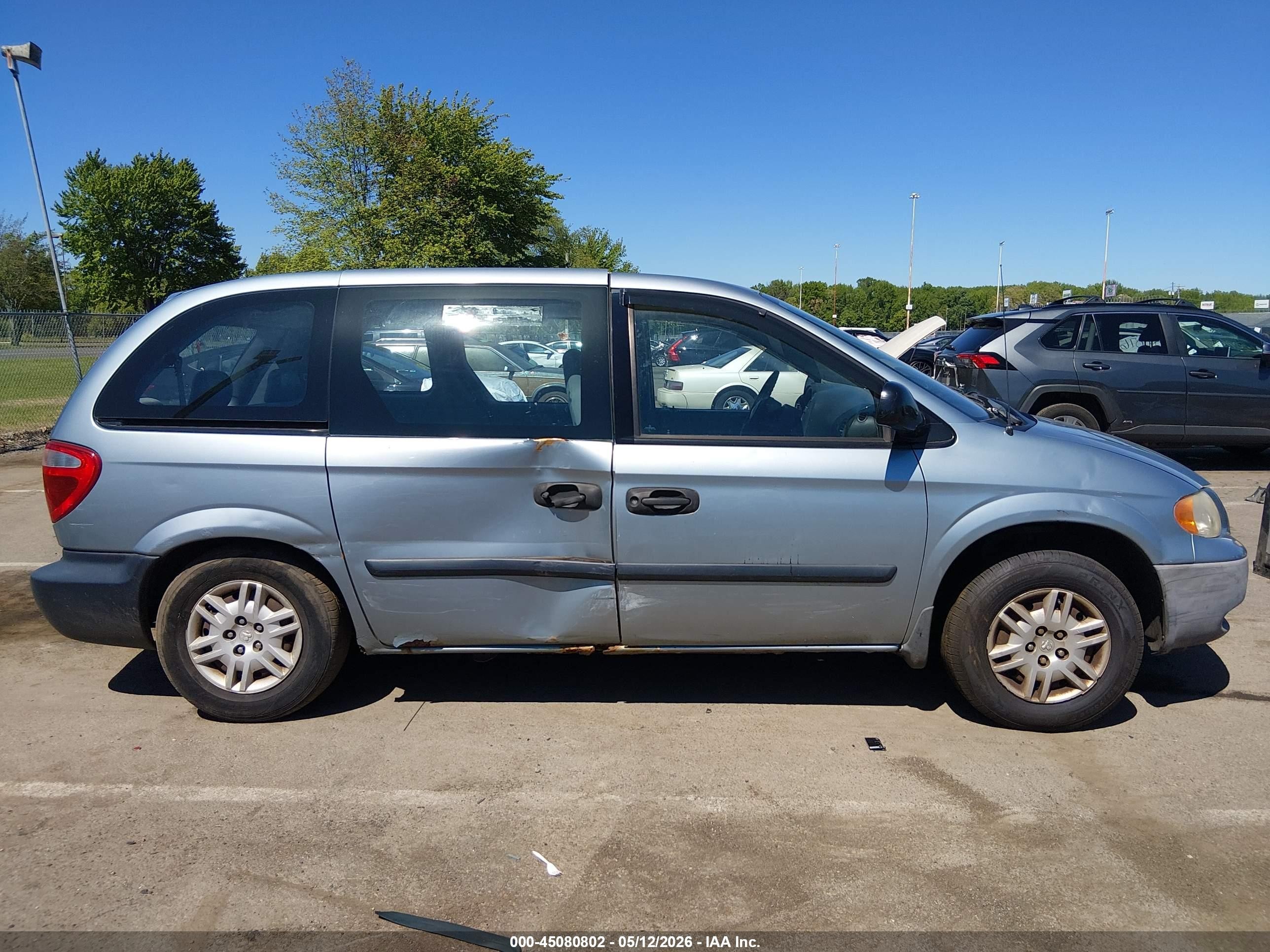 2005 Dodge Caravan Se Синий vin: 1D4GP25RX5B134350