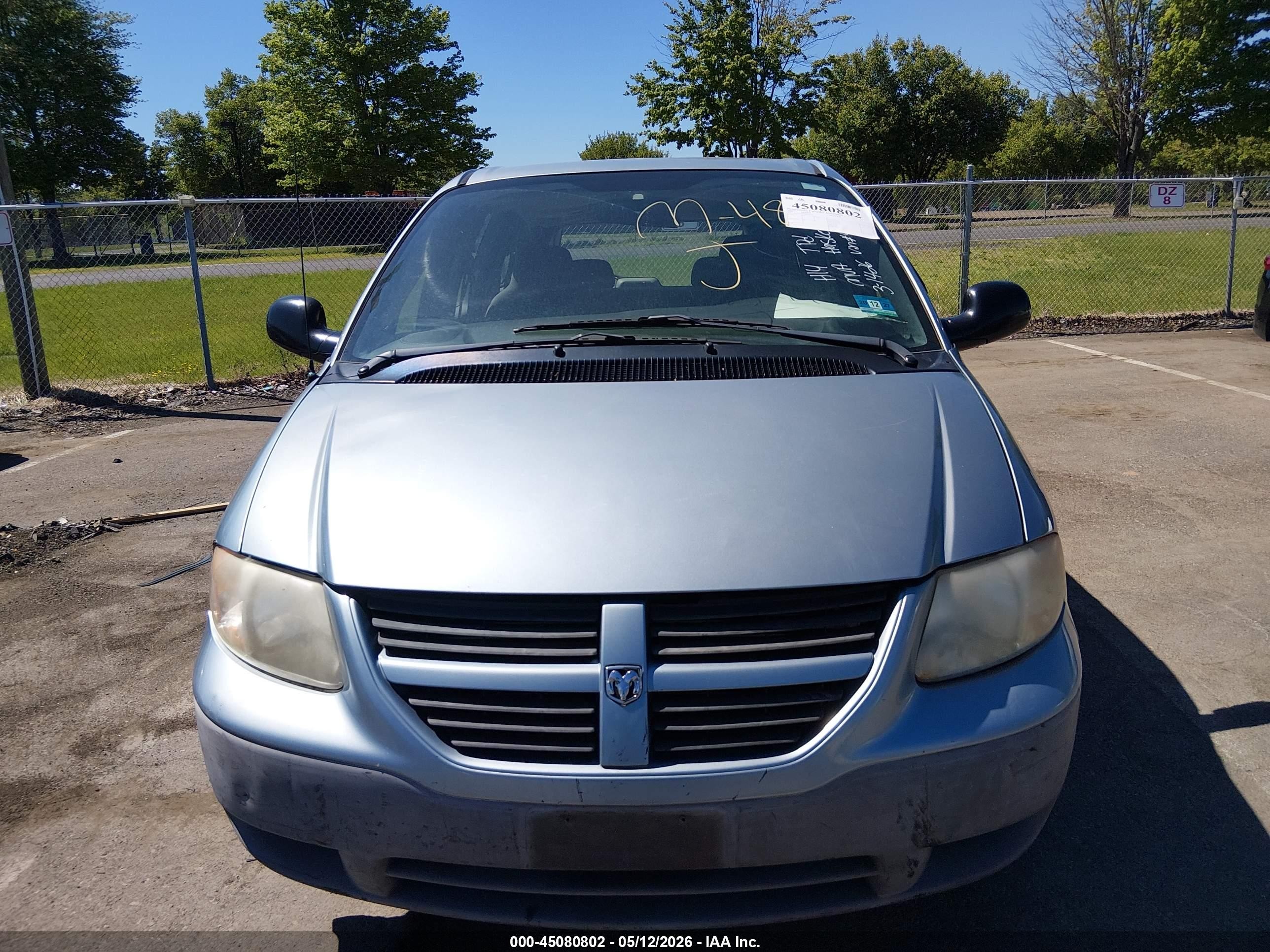 2005 Dodge Caravan Se Синий vin: 1D4GP25RX5B134350