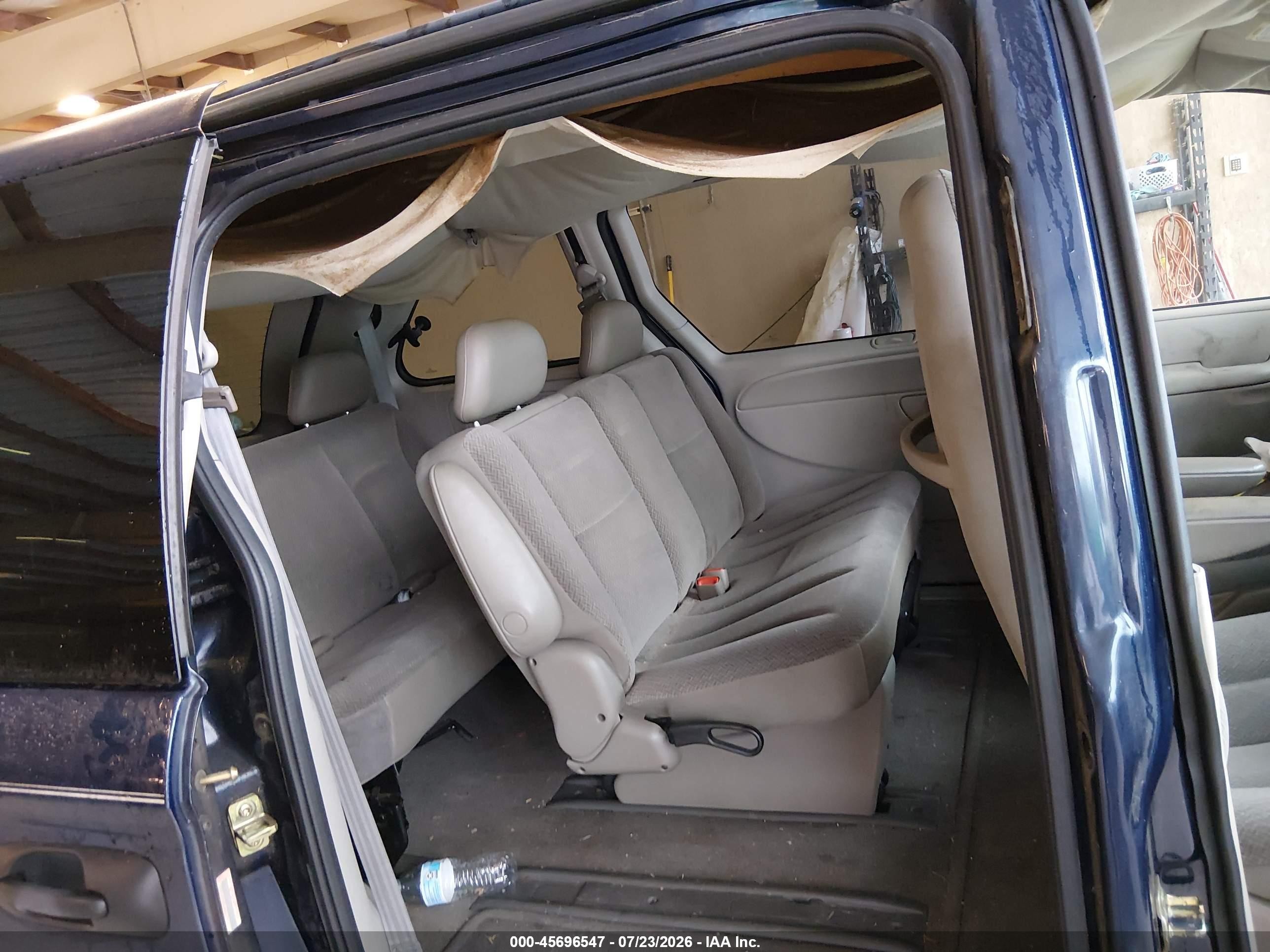 2005 Dodge Caravan Se Blue vin: 1D4GP25RX5B210990