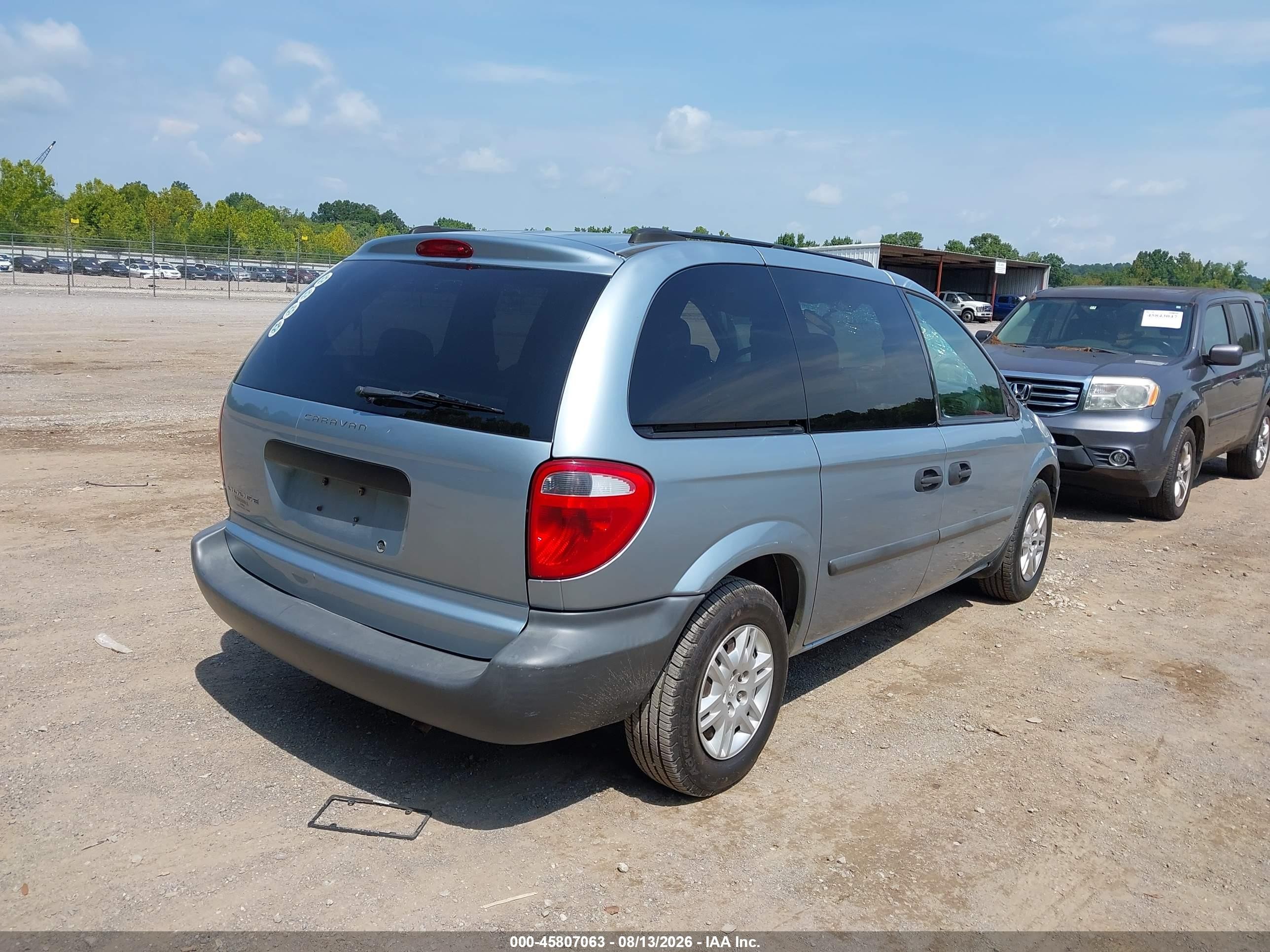 2005 Dodge Caravan Se Light Blue vin: 1D4GP25RX5B388429