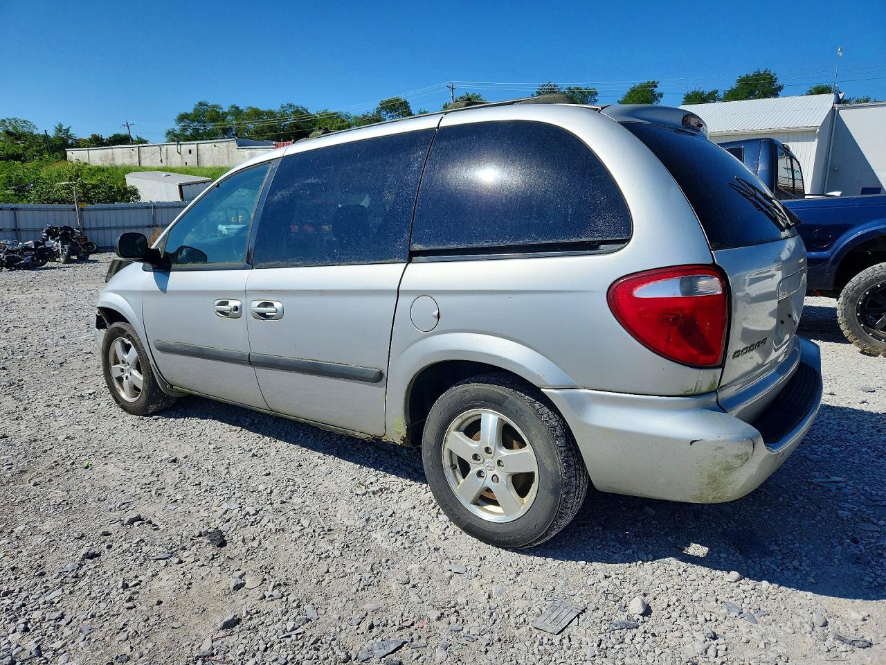 2005 Dodge Caravan Sxt Silver vin: 1D4GP45R05B360716