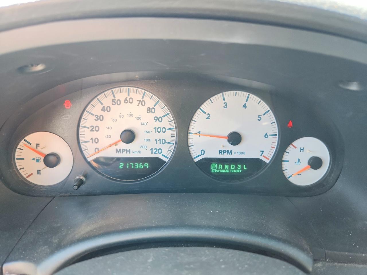2005 Dodge Caravan Sxt Silver vin: 1D4GP45R05B360716