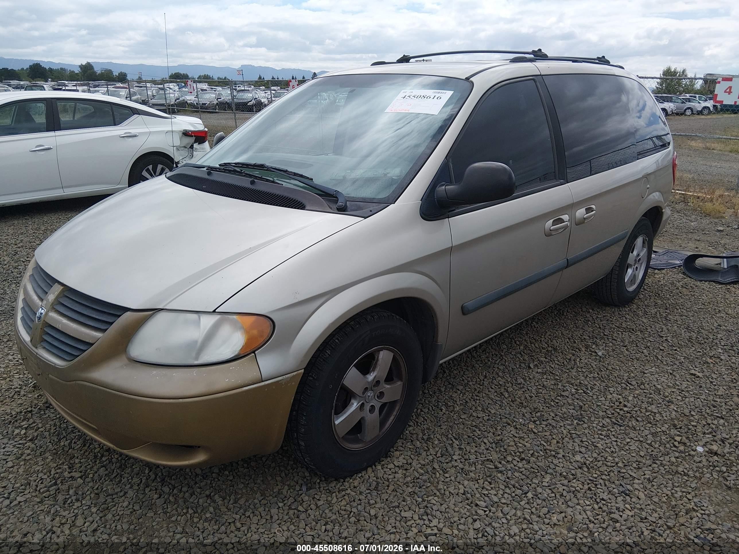 2005 Dodge Caravan Sxt Gold vin: 1D4GP45R15B234512