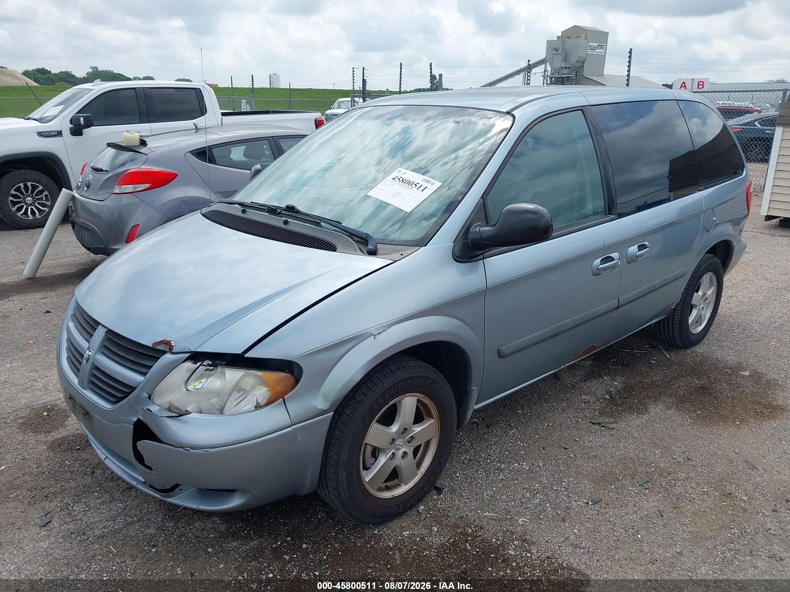 2006 Dodge Caravan Sxt Light Blue vin: 1D4GP45R16B759801