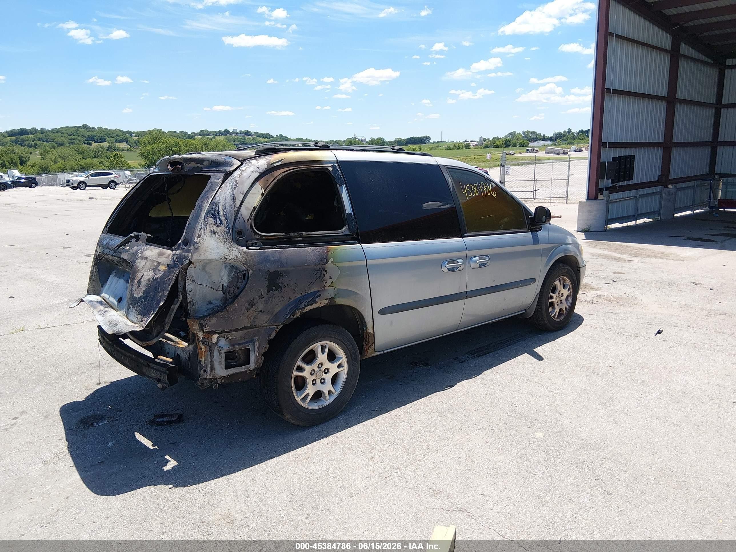 2004 Dodge Caravan Sxt Light Blue vin: 1D4GP45R24B525423