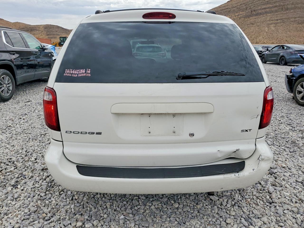 2006 Dodge Caravan Sxt White vin: 1D4GP45R26B609115