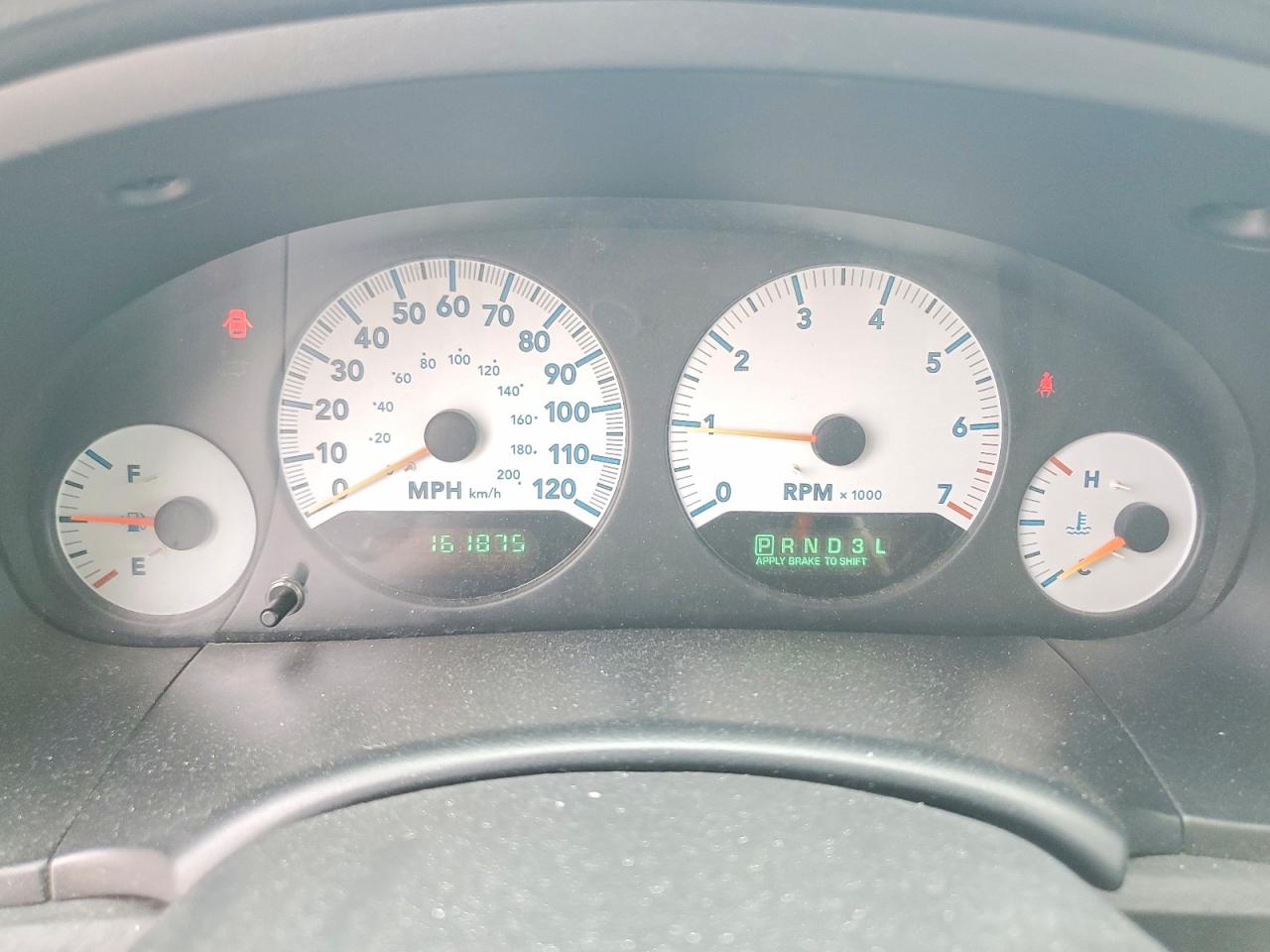 2006 Dodge Caravan Sxt White vin: 1D4GP45R26B609115