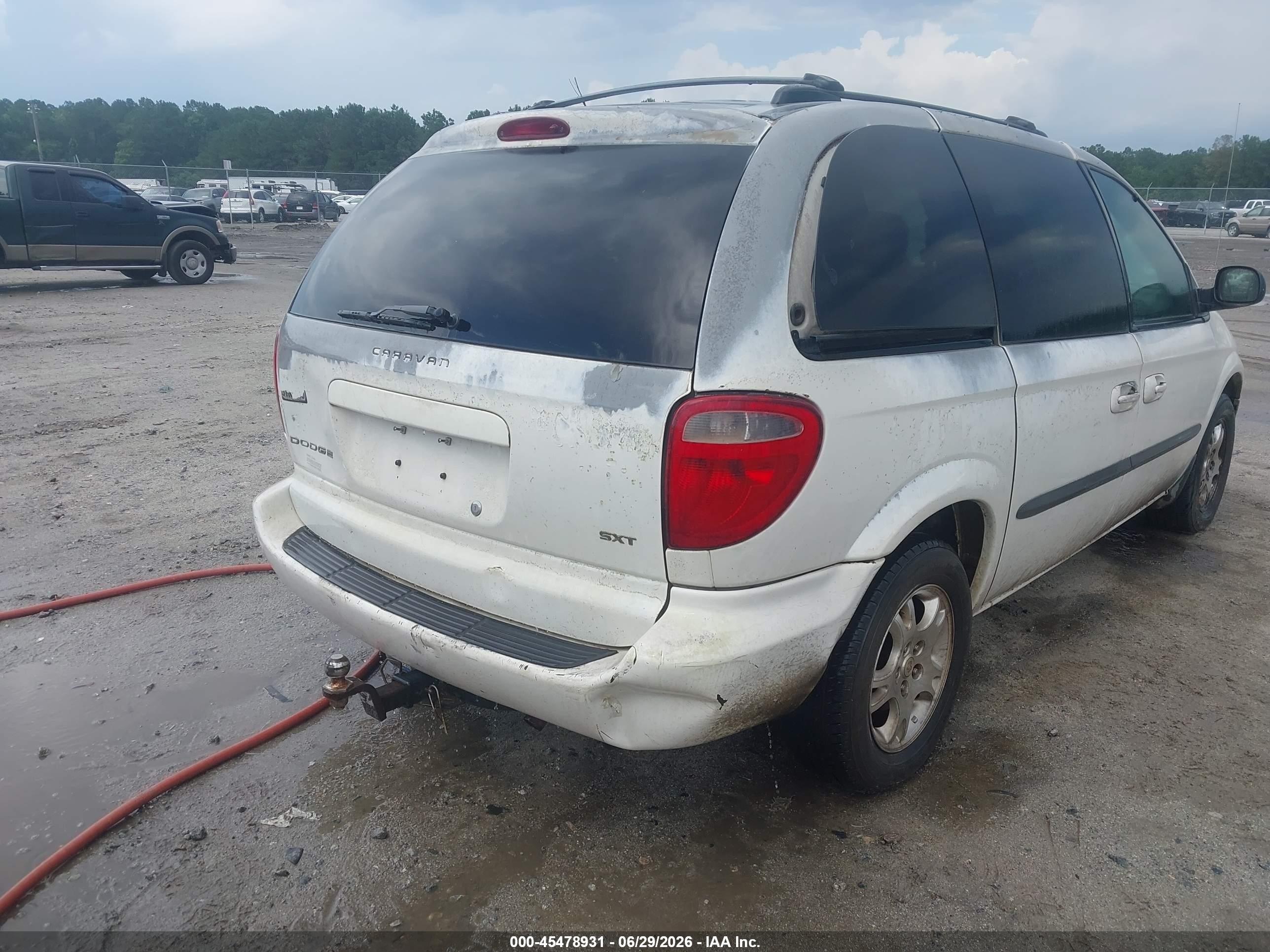 2004 Dodge Caravan Sxt Кремовый vin: 1D4GP45R34B561492