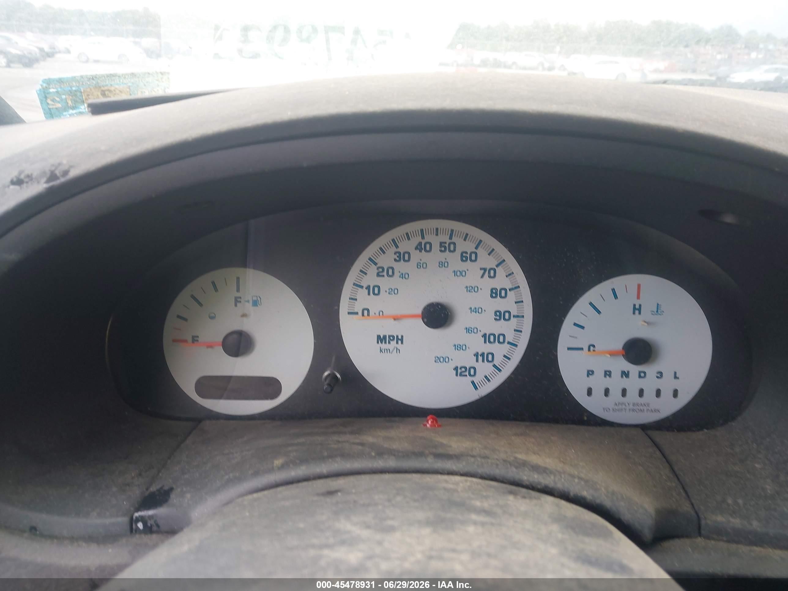 2004 Dodge Caravan Sxt Кремовый vin: 1D4GP45R34B561492