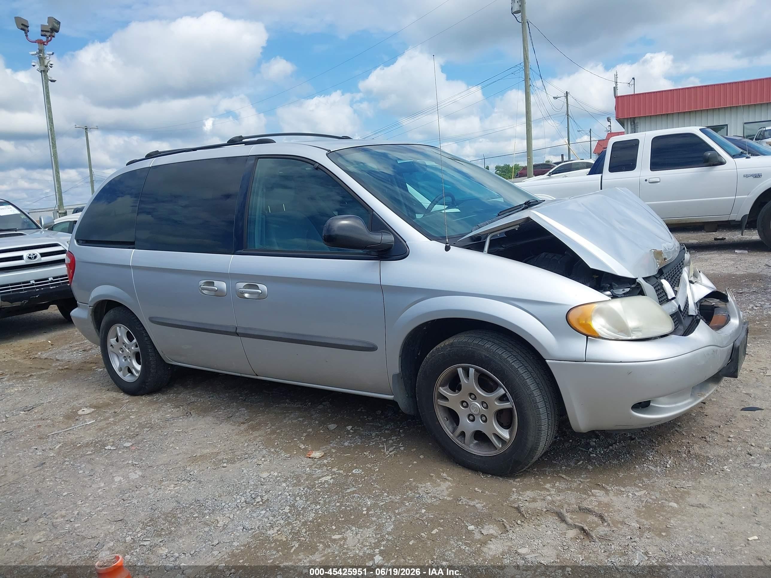 2004 Dodge Caravan Sxt Gray vin: 1D4GP45R44B512091