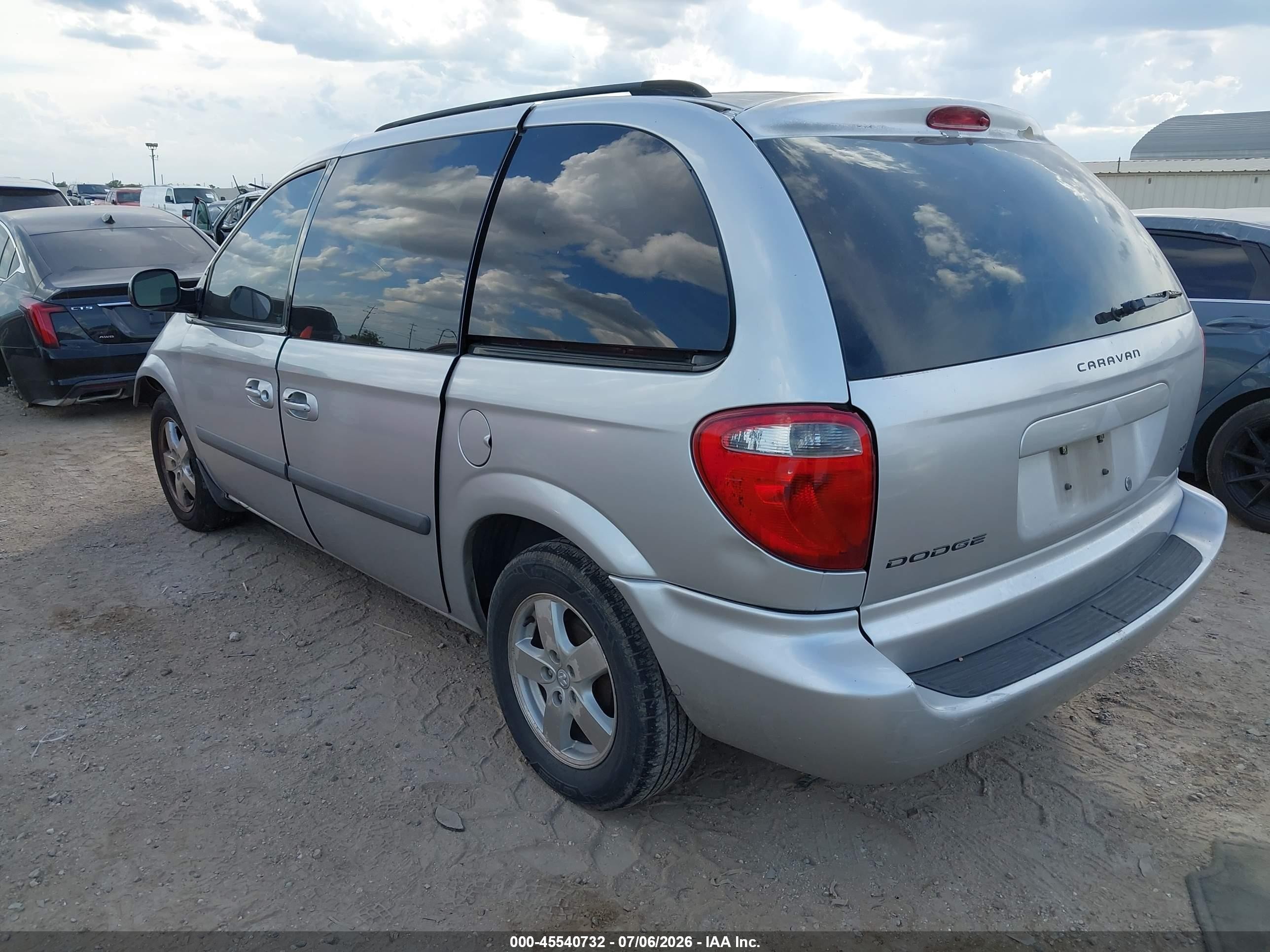 2006 Dodge Caravan Sxt Silver vin: 1D4GP45R46B716263