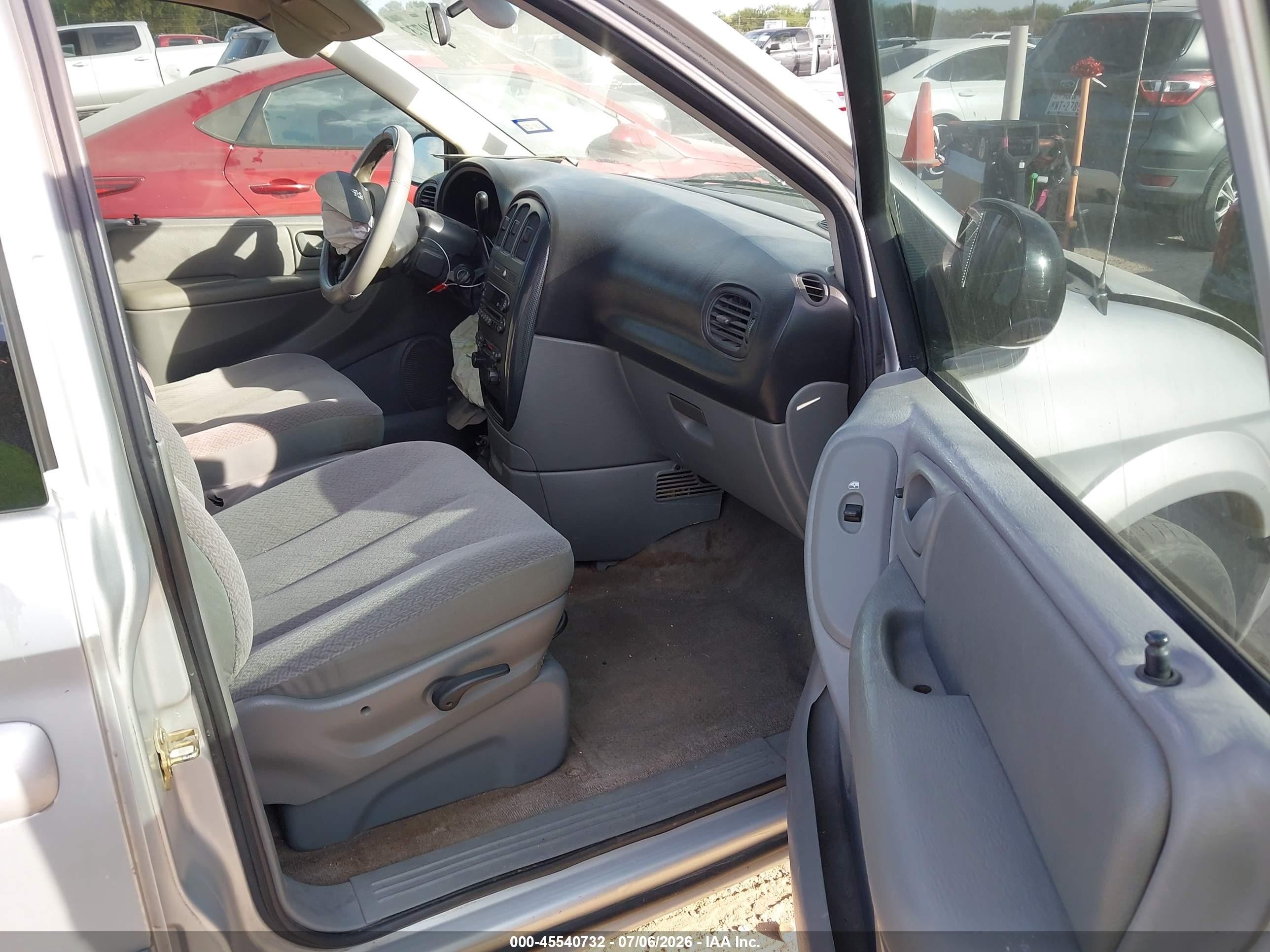 2006 Dodge Caravan Sxt Silver vin: 1D4GP45R46B716263