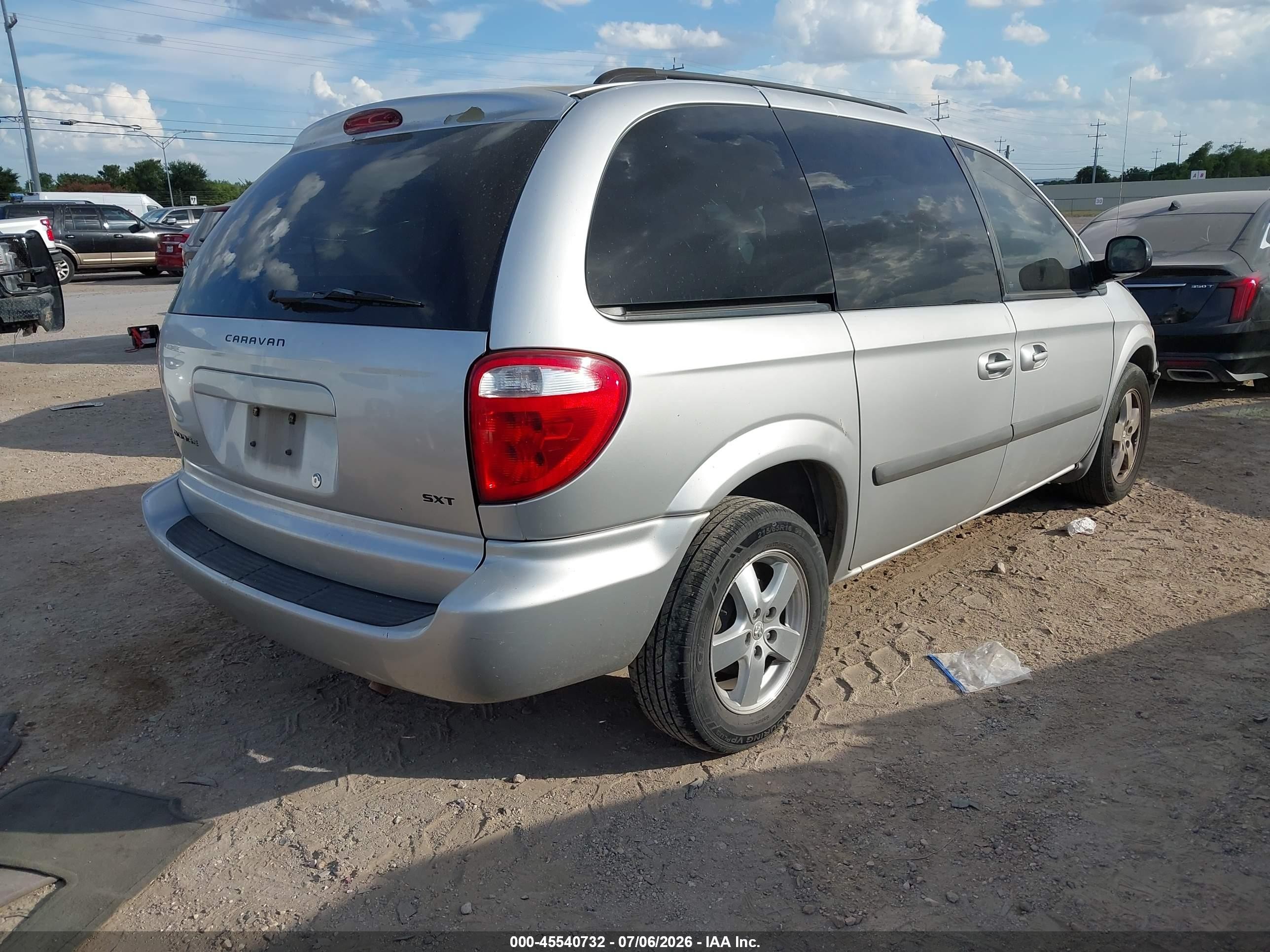 2006 Dodge Caravan Sxt Silver vin: 1D4GP45R46B716263