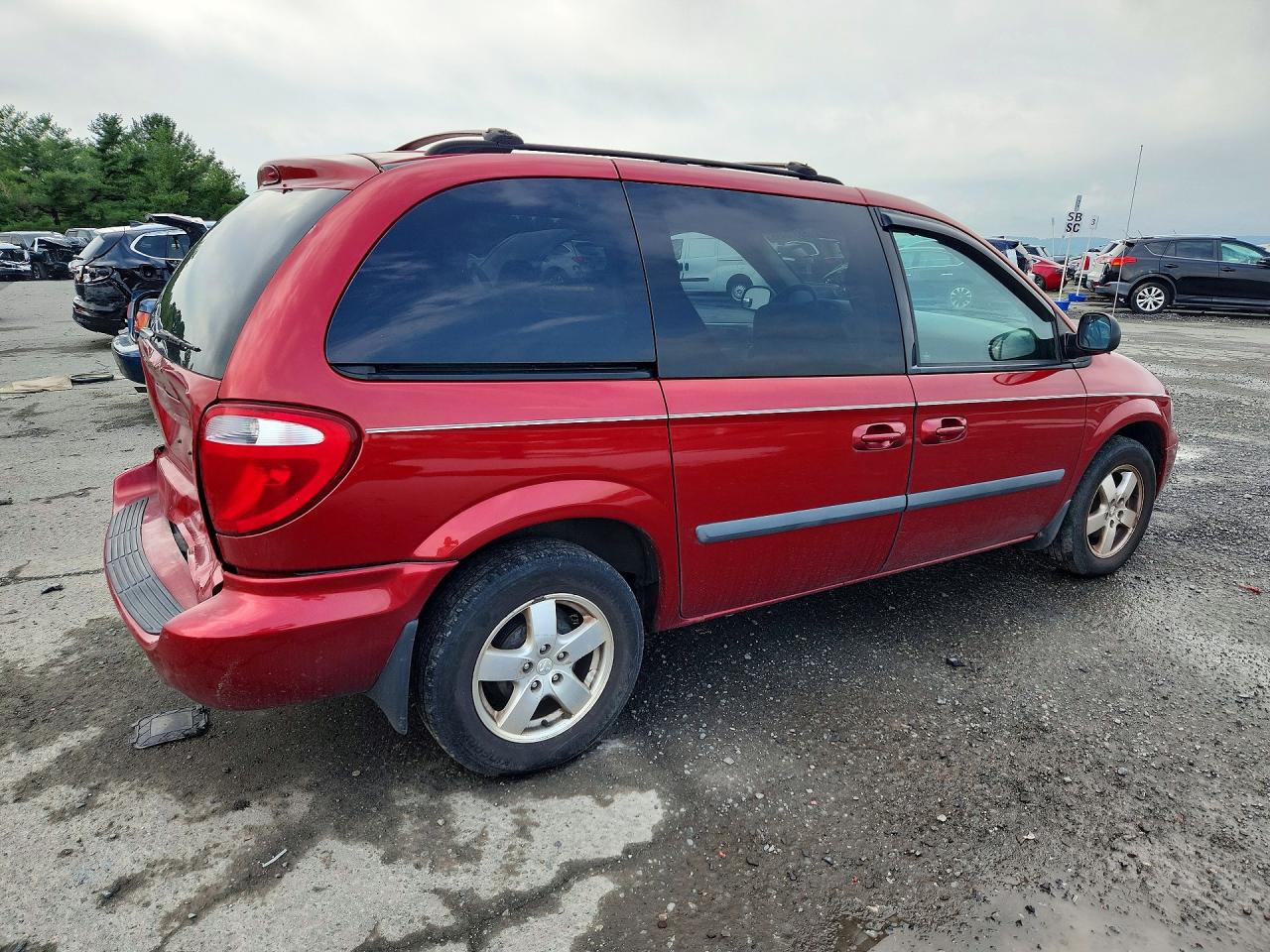2007 Dodge Caravan Sxt Red vin: 1D4GP45R47B100144