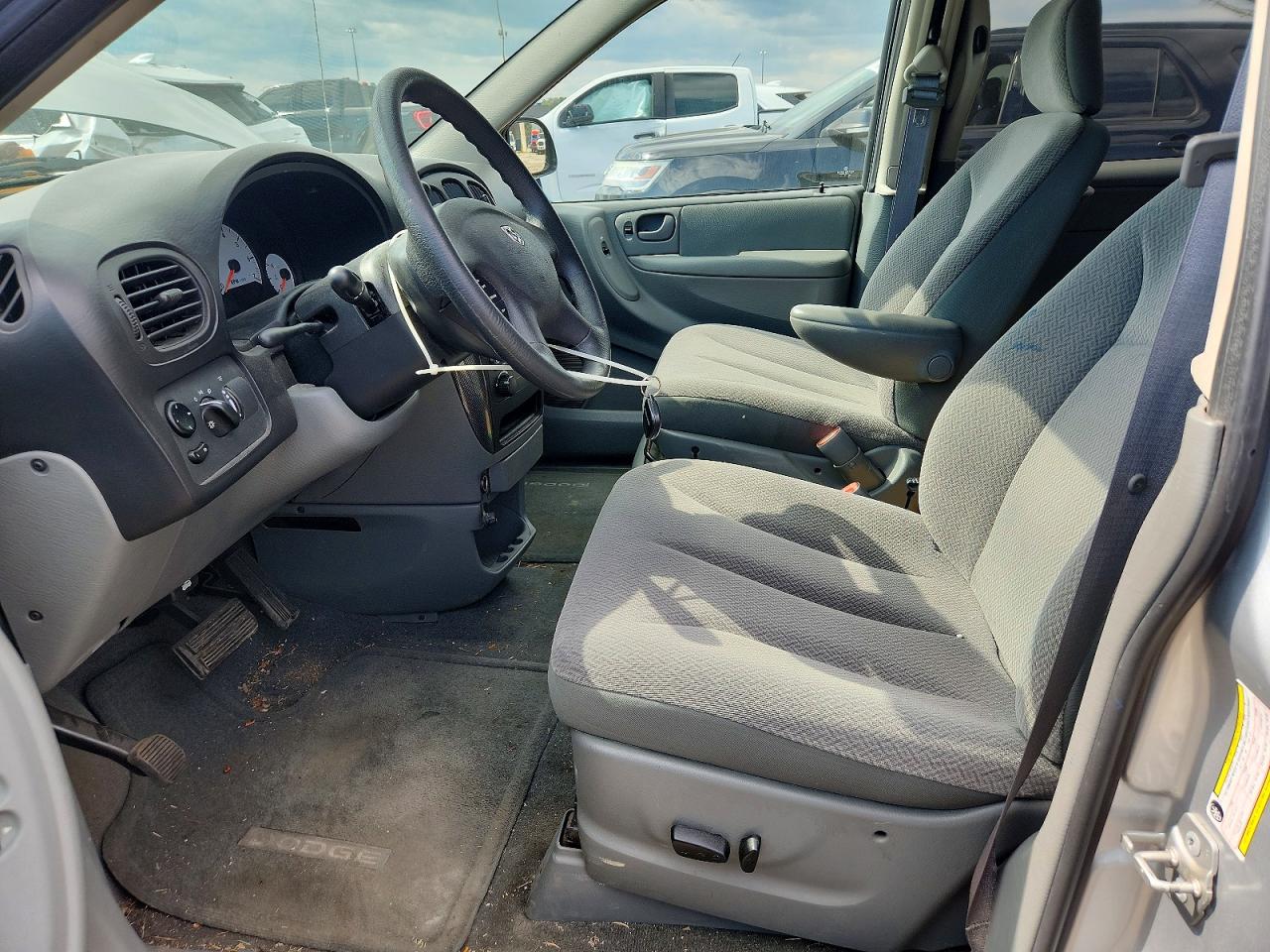 2007 Dodge Caravan Sxt Silver vin: 1D4GP45R57B186645